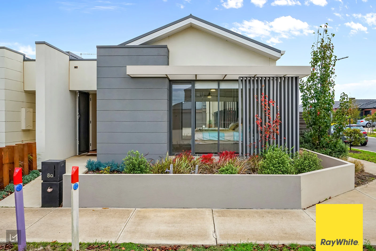 8a Miniata Way, Manor Lakes, VIC 3024
