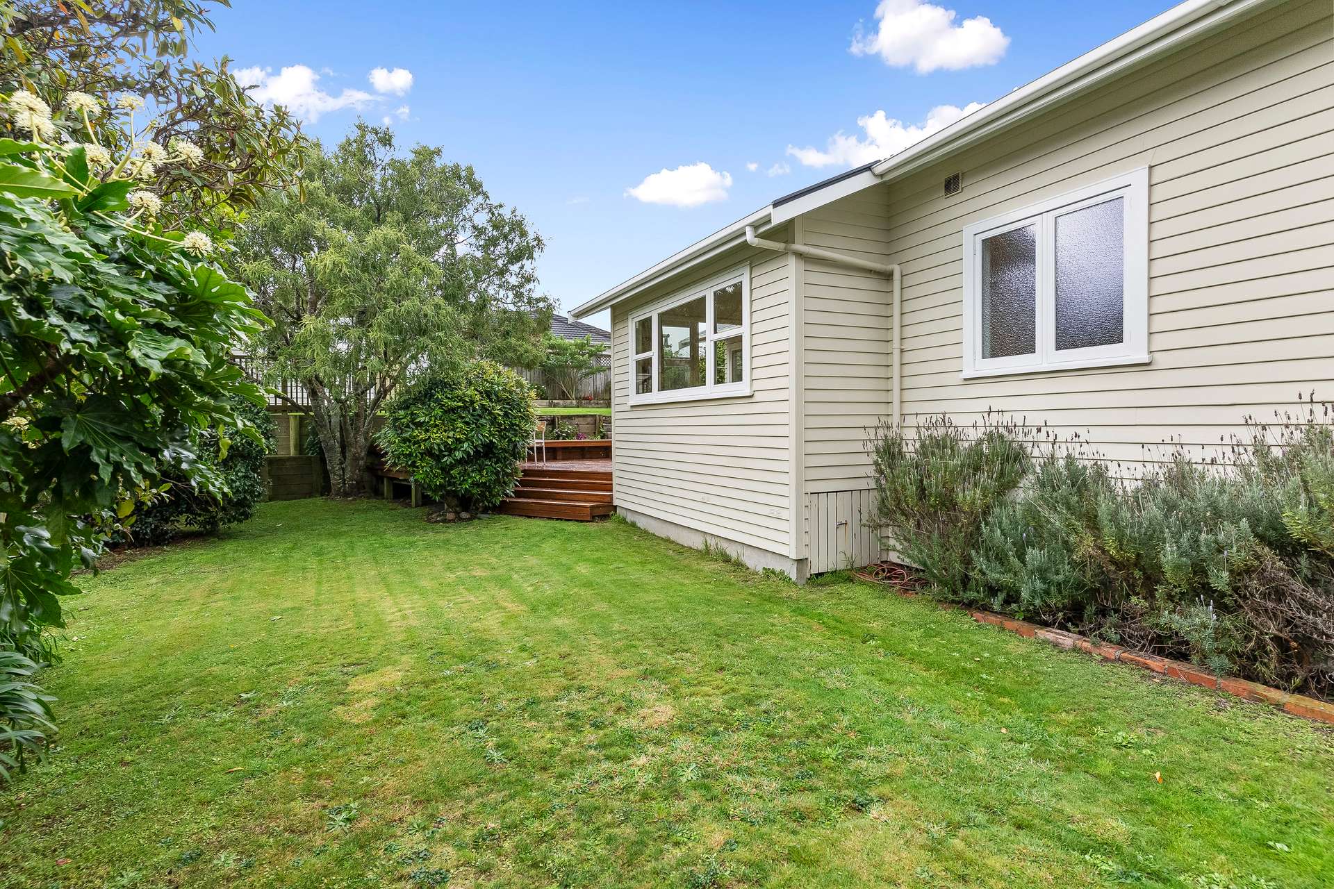 77 Beauchamp Street photo 23
