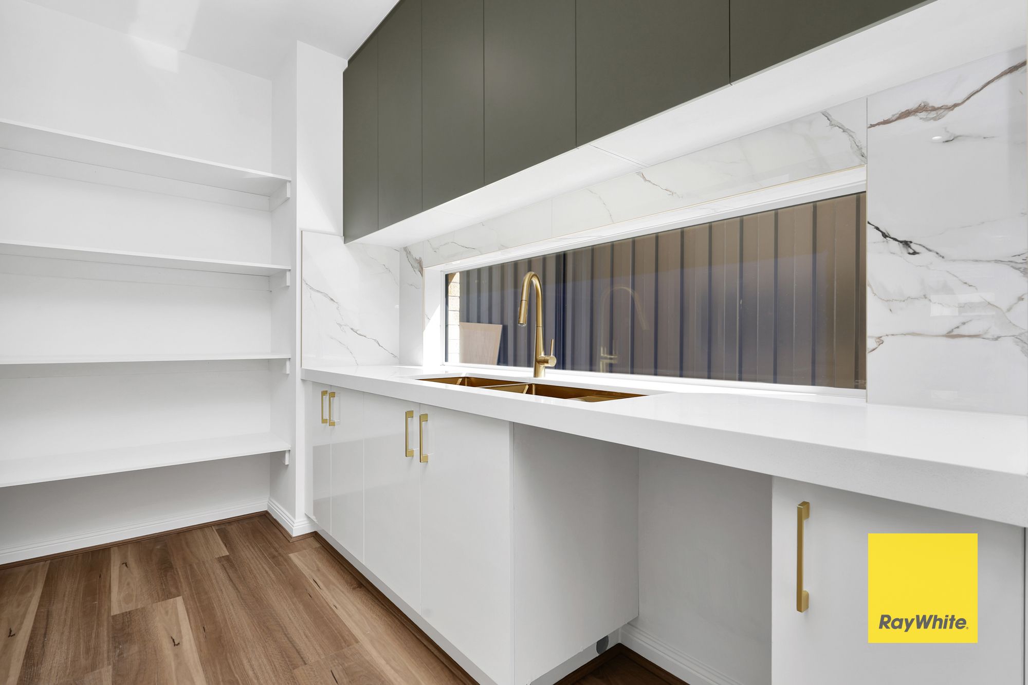 24 Argon Street — photo 7 of 15