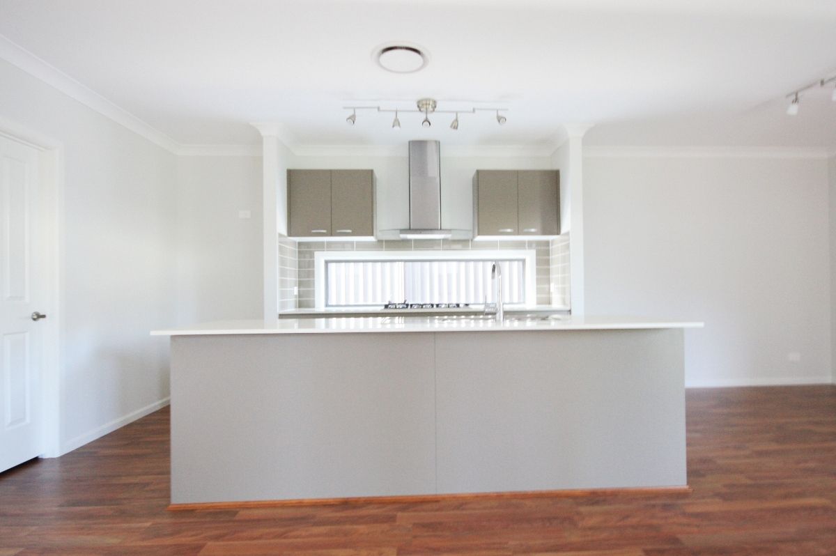 10 Seton Street, Oran Park, NSW 2570