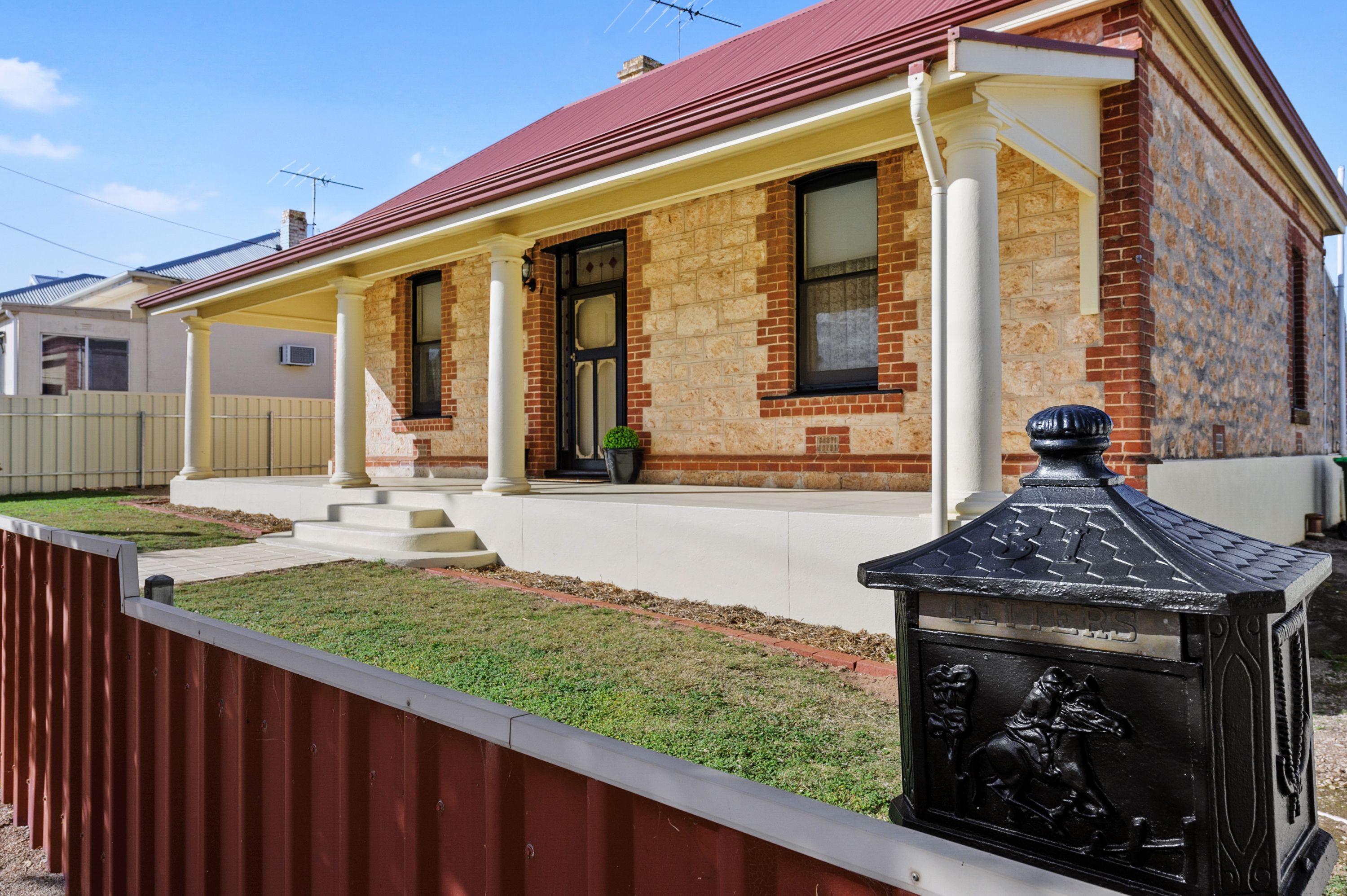 31 Walter Street, Maitland, SA 5573