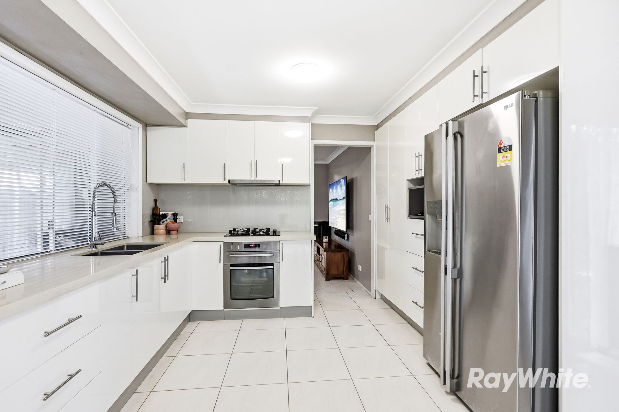 6 Teraweyna Close — photo 5 of 20