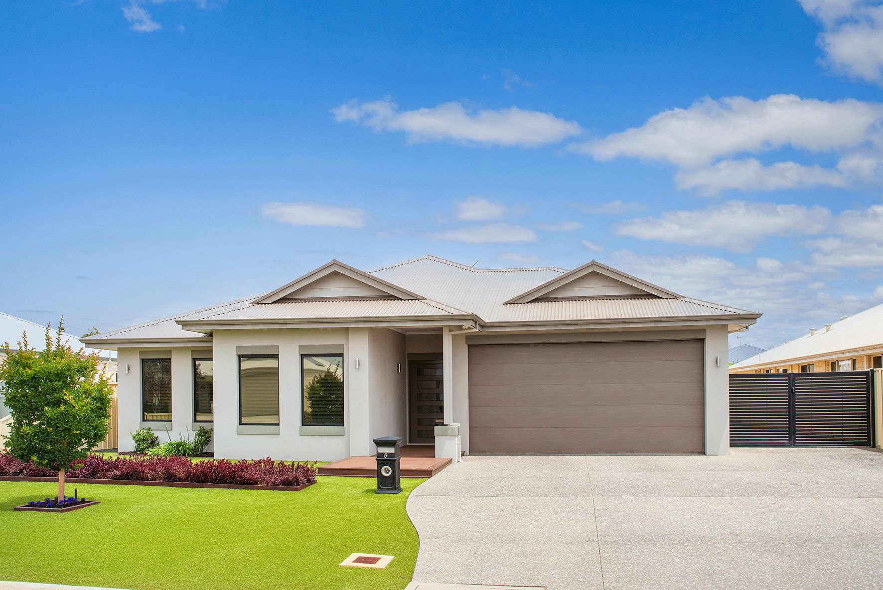 5 Beeliar Entrance, West Busselton, WA 6280 Sold House Ray White