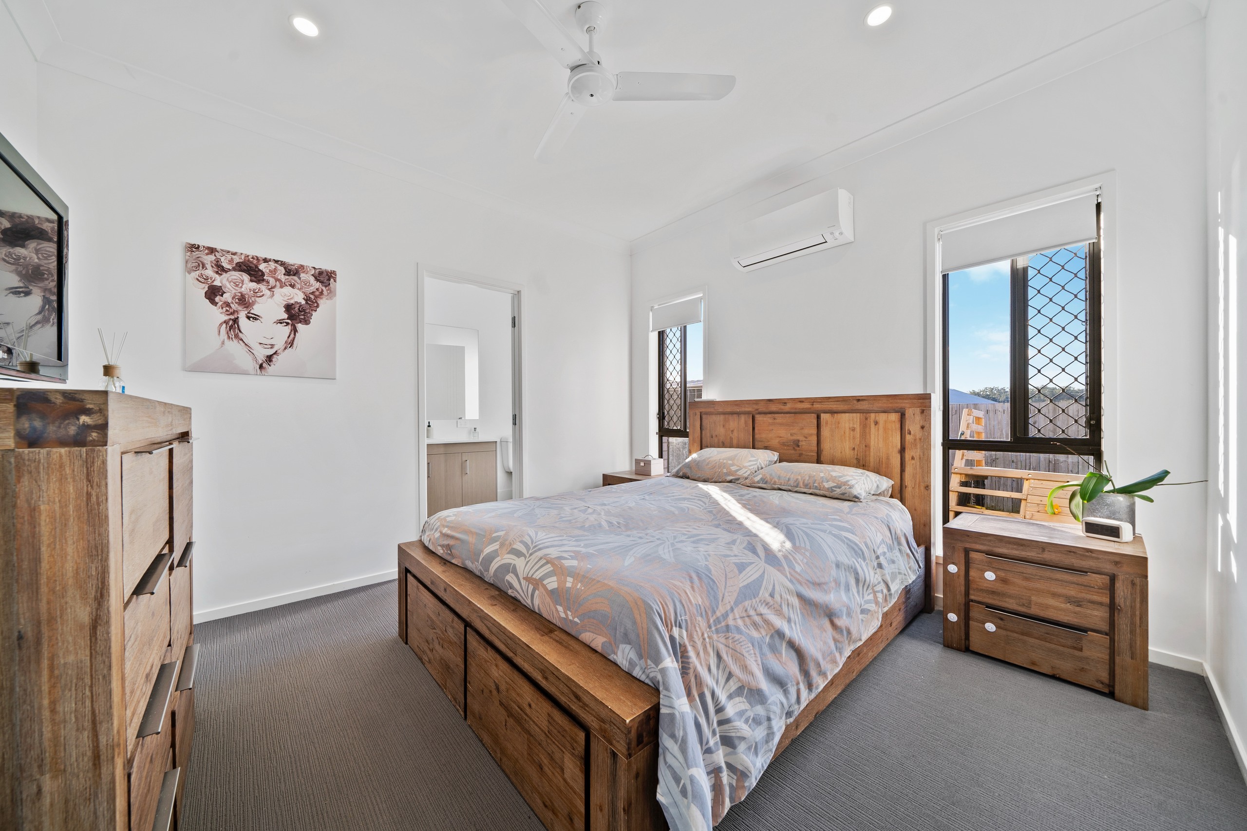 63 Trailblazer Drive, FLAGSTONE, QLD 4280