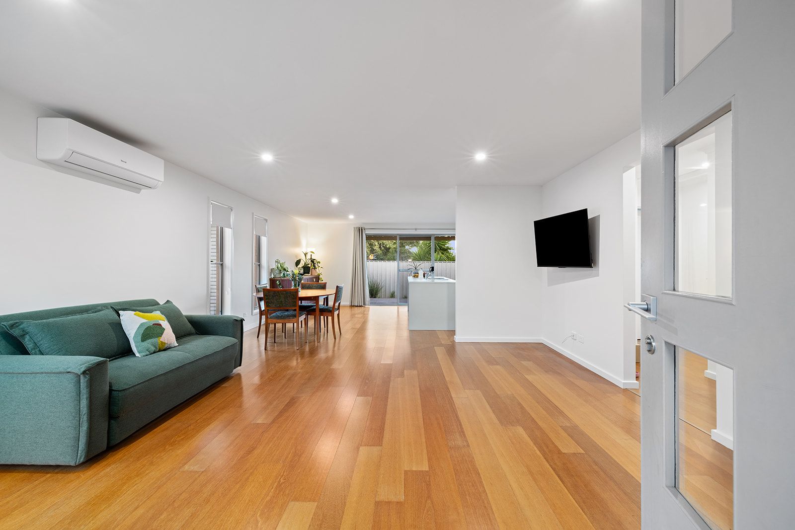 3/743 Ryan Road — photo 9 of 14