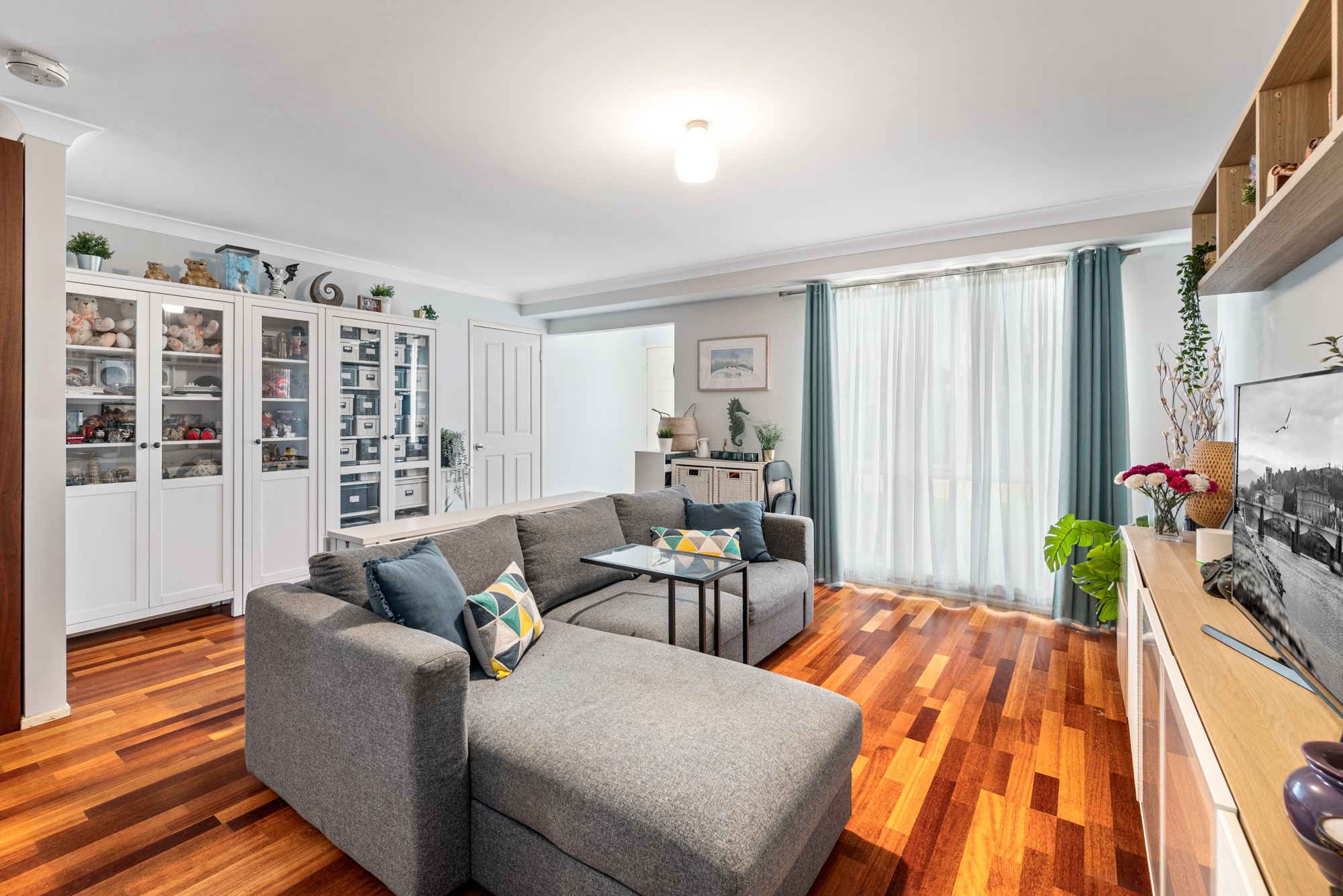 42 Chestnut Crescent, Prestons, NSW 2170
