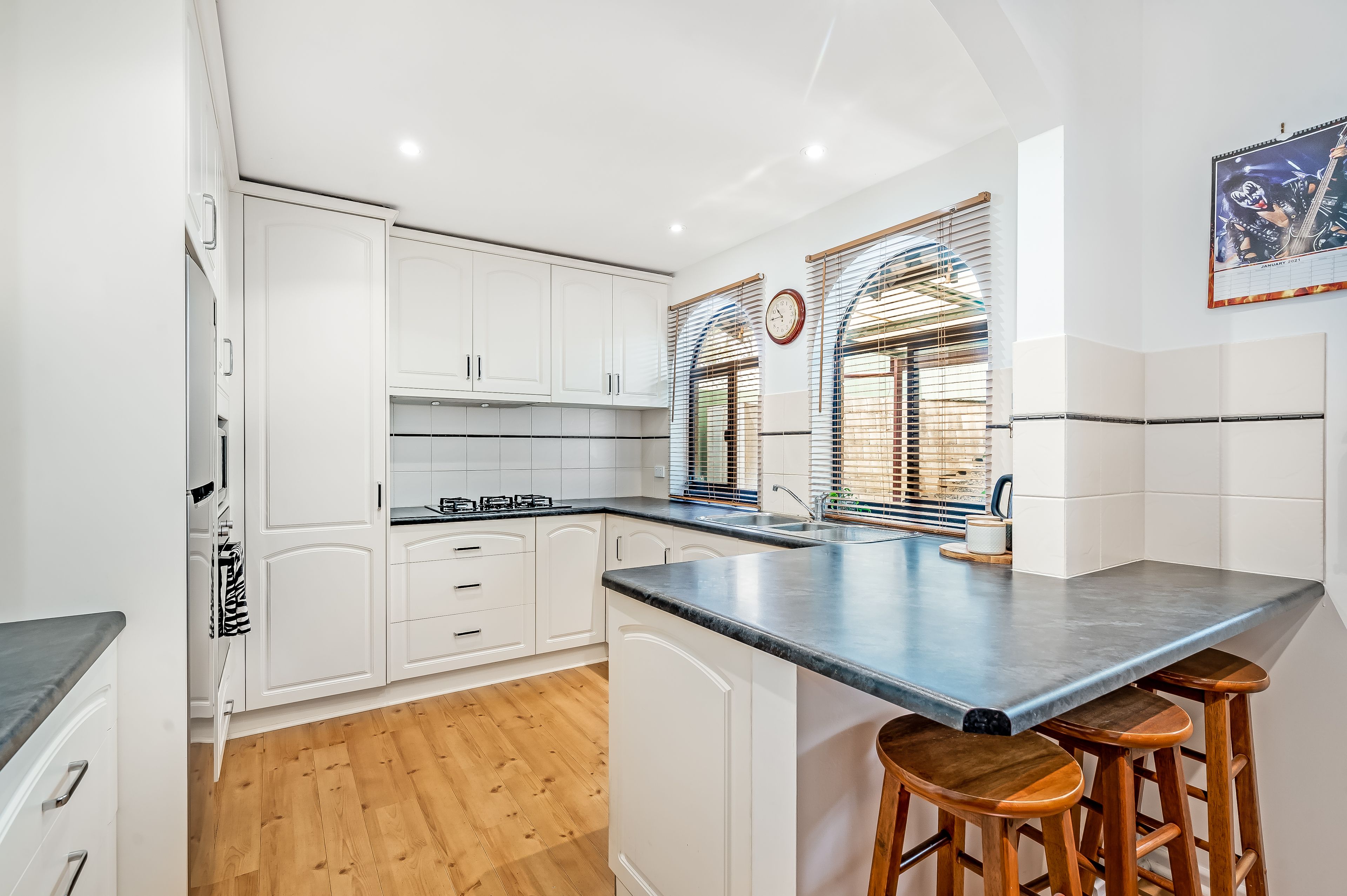 5 Camelot Crescent, Seacombe Heights, SA 5047