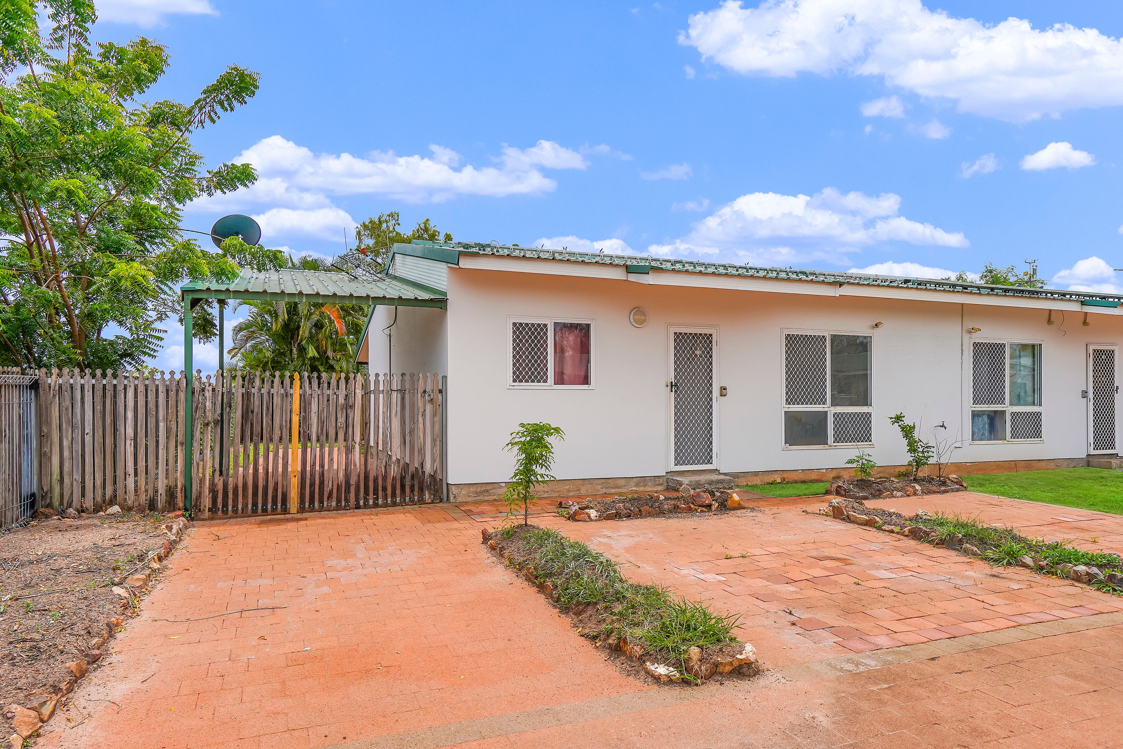 16 McGuire Circuit, Moulden NT 0830