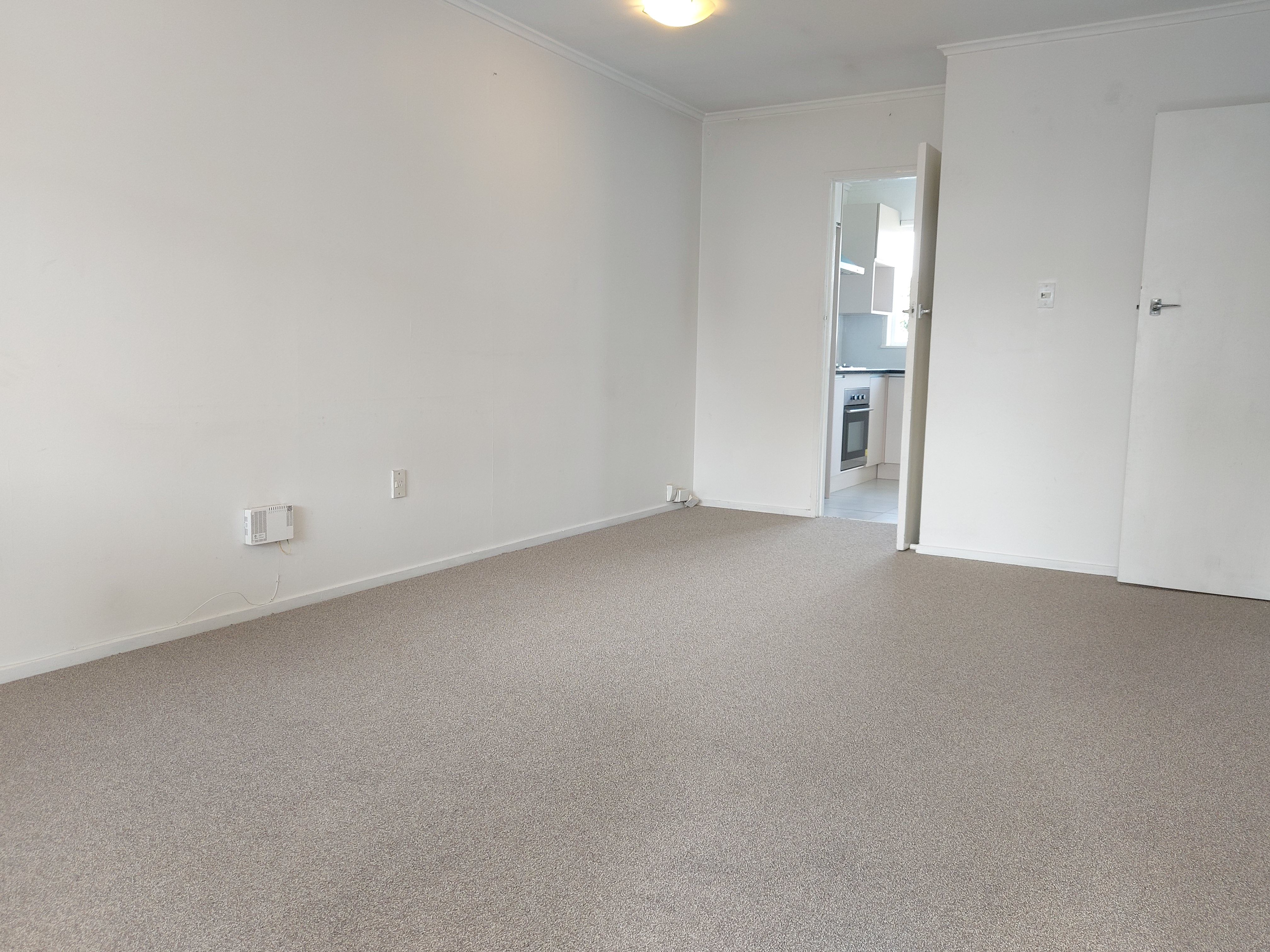 1/288 Rosebank Road, Avondale, Auckland City