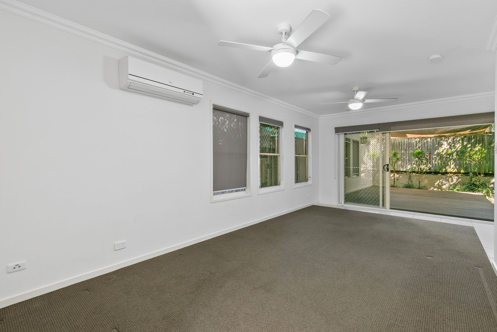 2/23 Elliott Street, Kangaroo Point, QLD 4169
