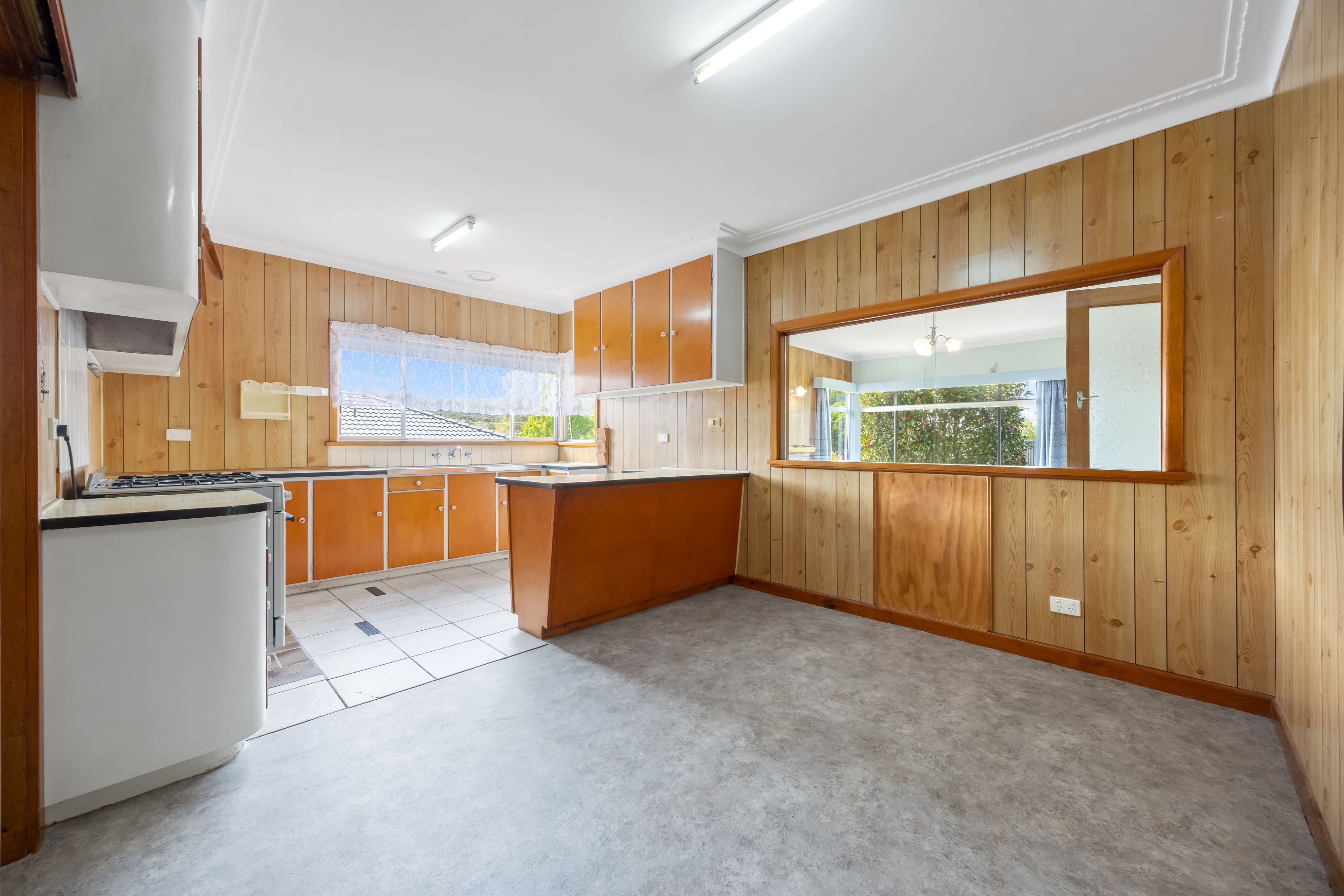 1 Ainley Street — photo 5 of 10
