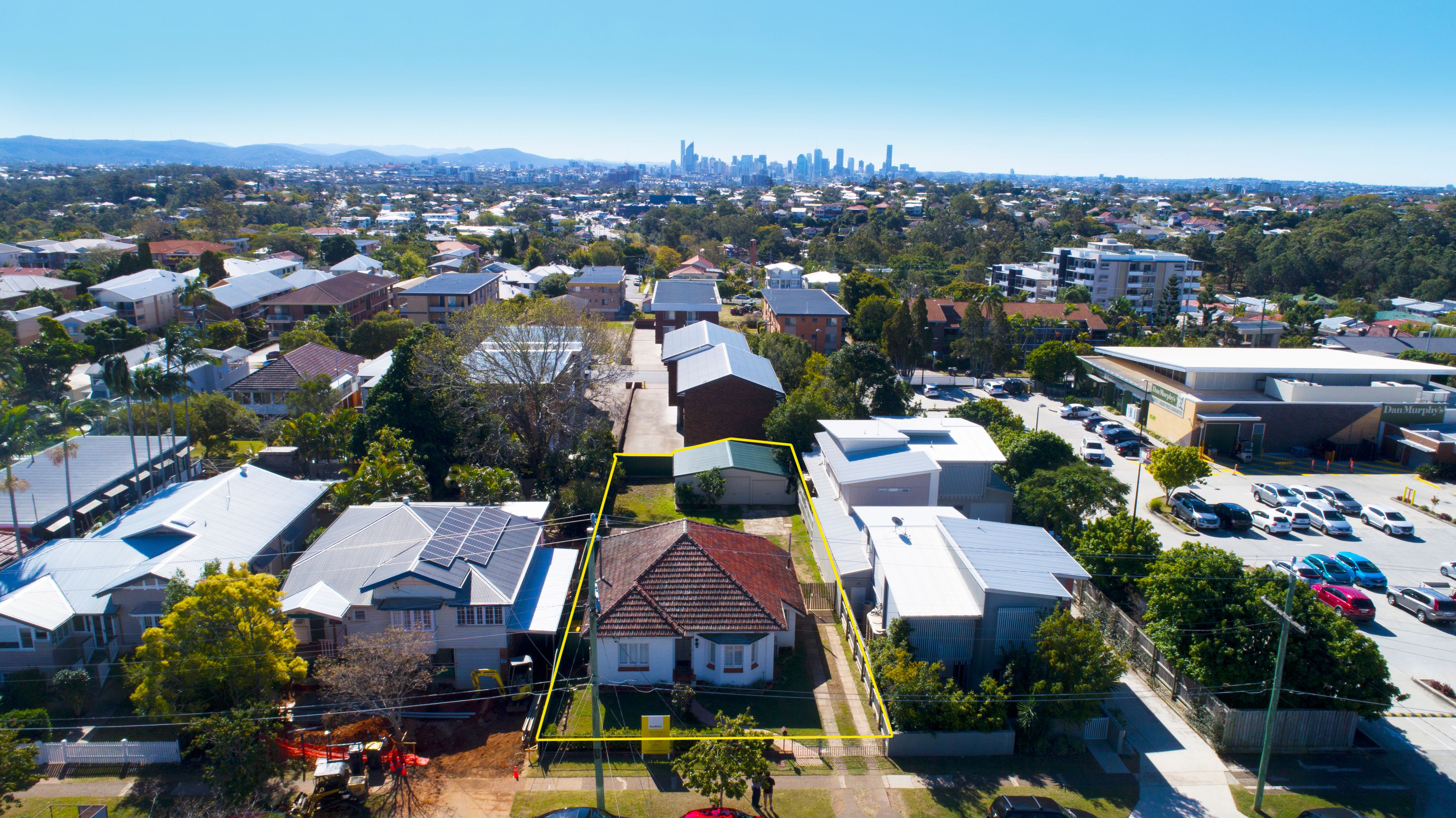 25 Yuletide Street, Holland Park West, QLD 4121