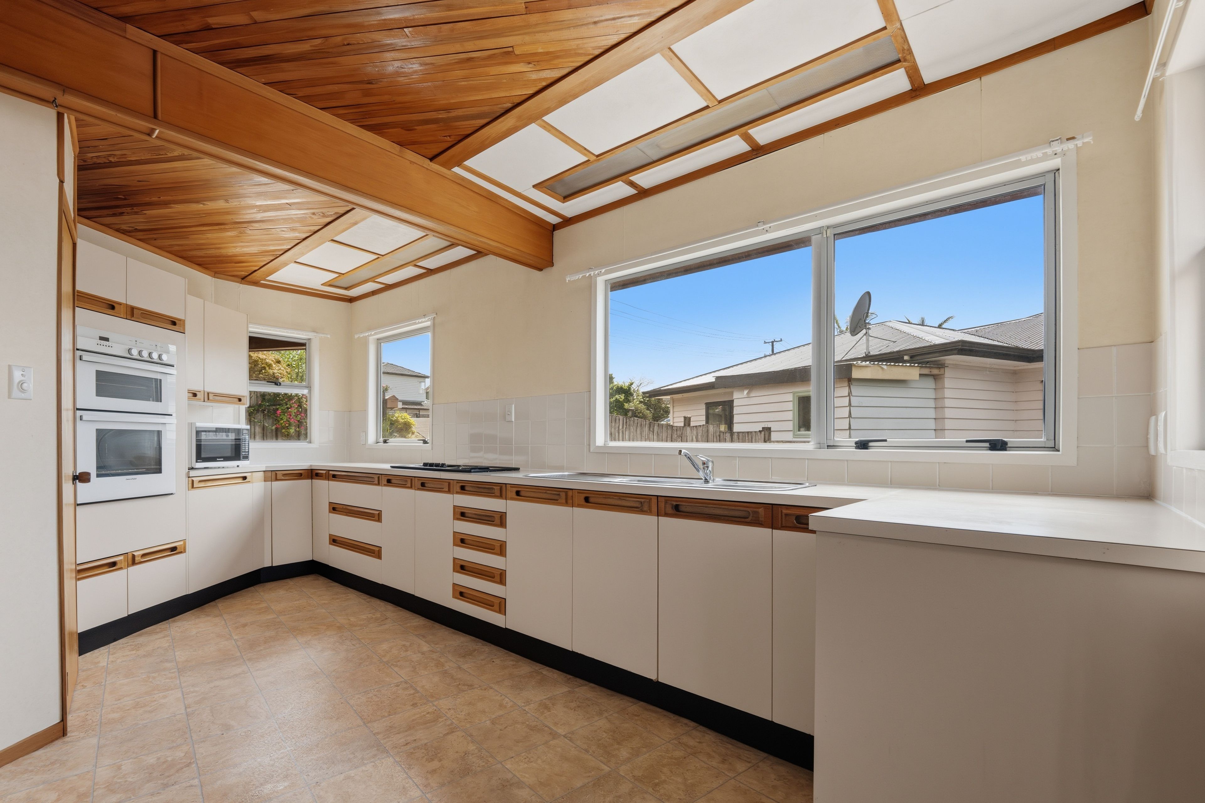 272 Sturges Road, Henderson, Waitakere City