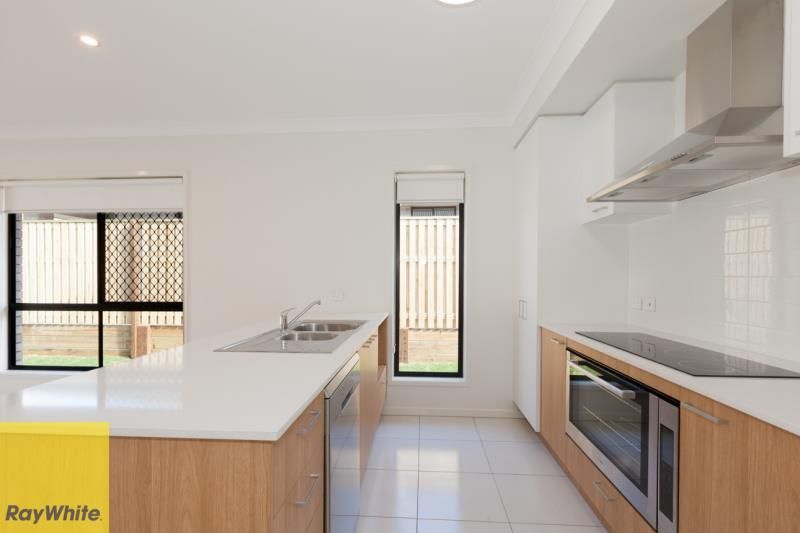 20 Pioneer Street, Redbank Plains, QLD 4301