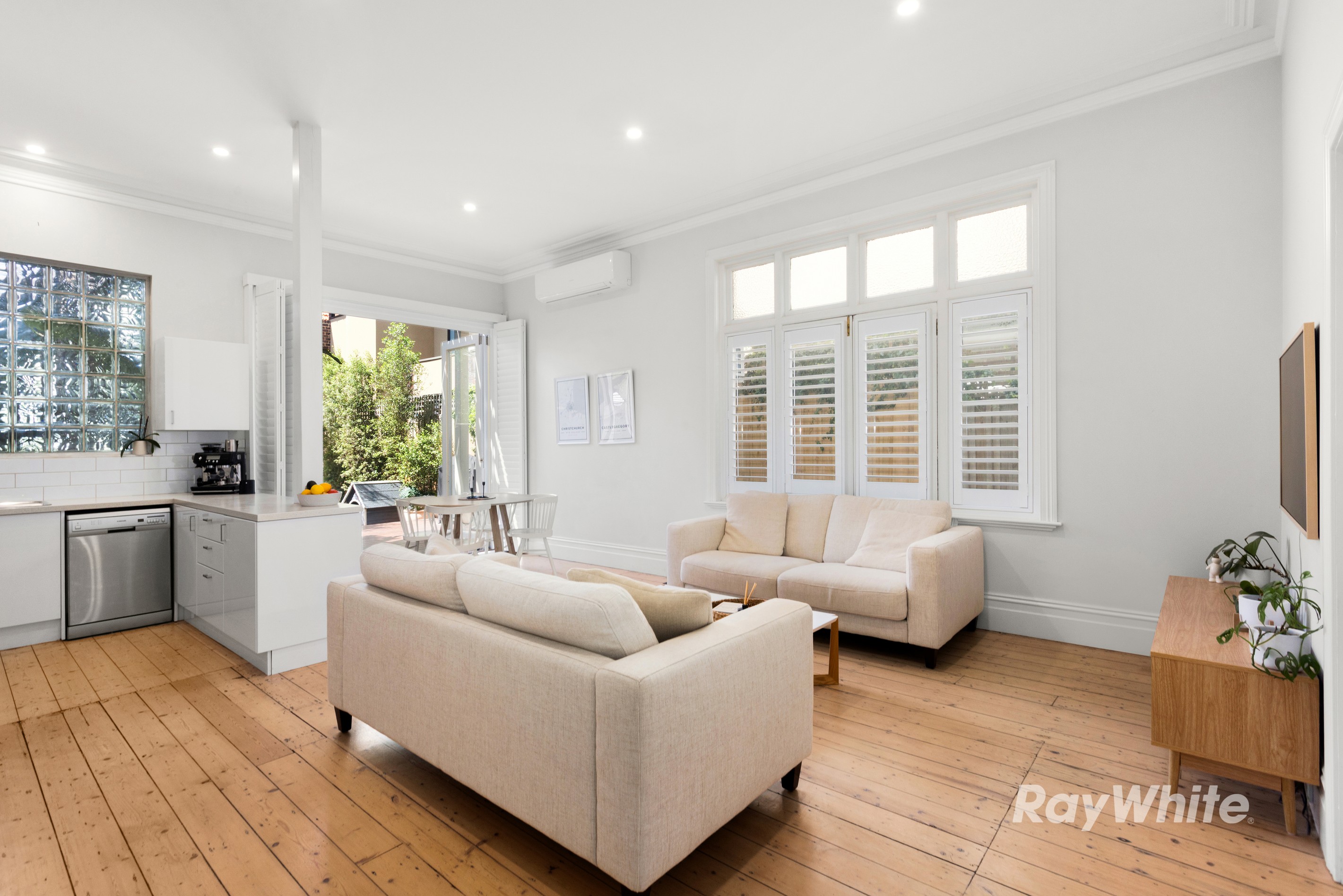 64A Marine Parade, Elwood, VIC 3184