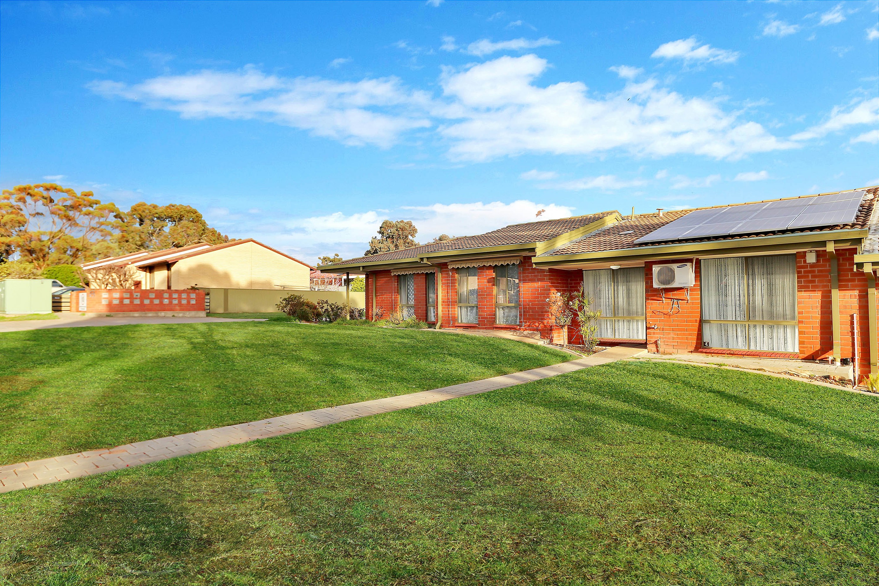 2/8 Polst Avenue, Para Vista, SA 5093