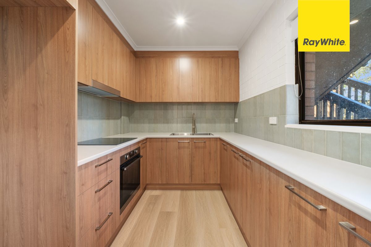13/7 Osborne Place — photo 3 of 12