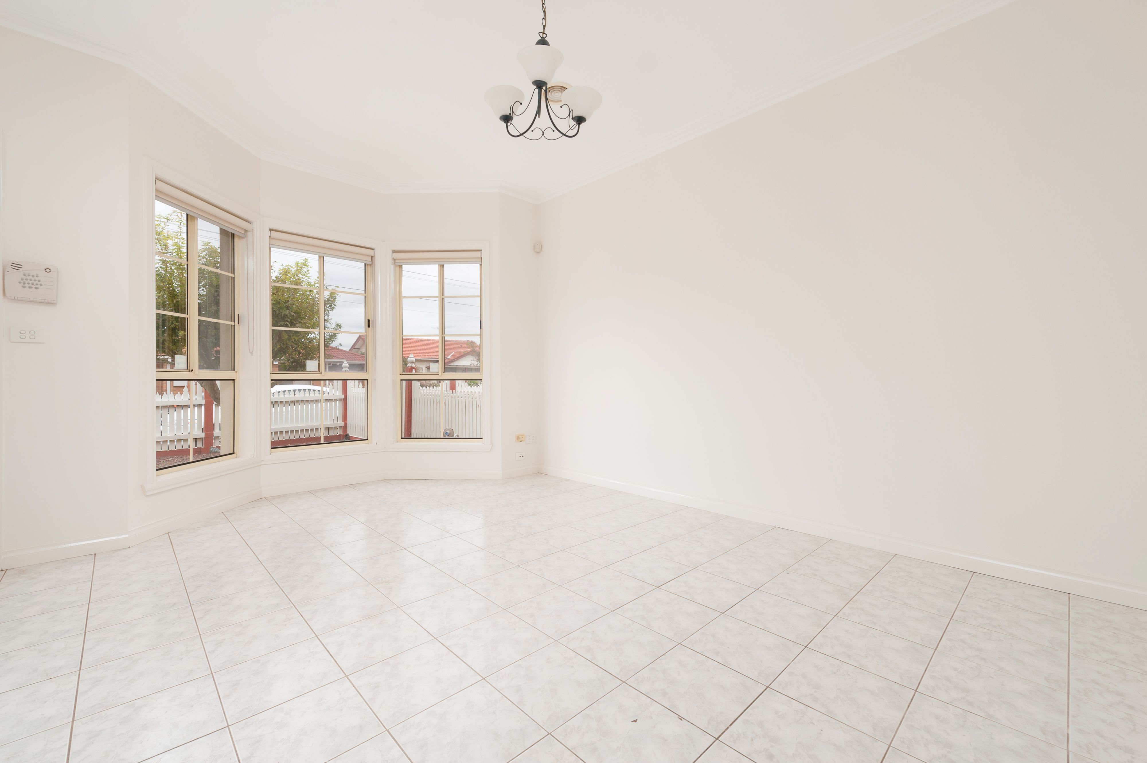 3/2a Lindenow Street, Maidstone, VIC 3012