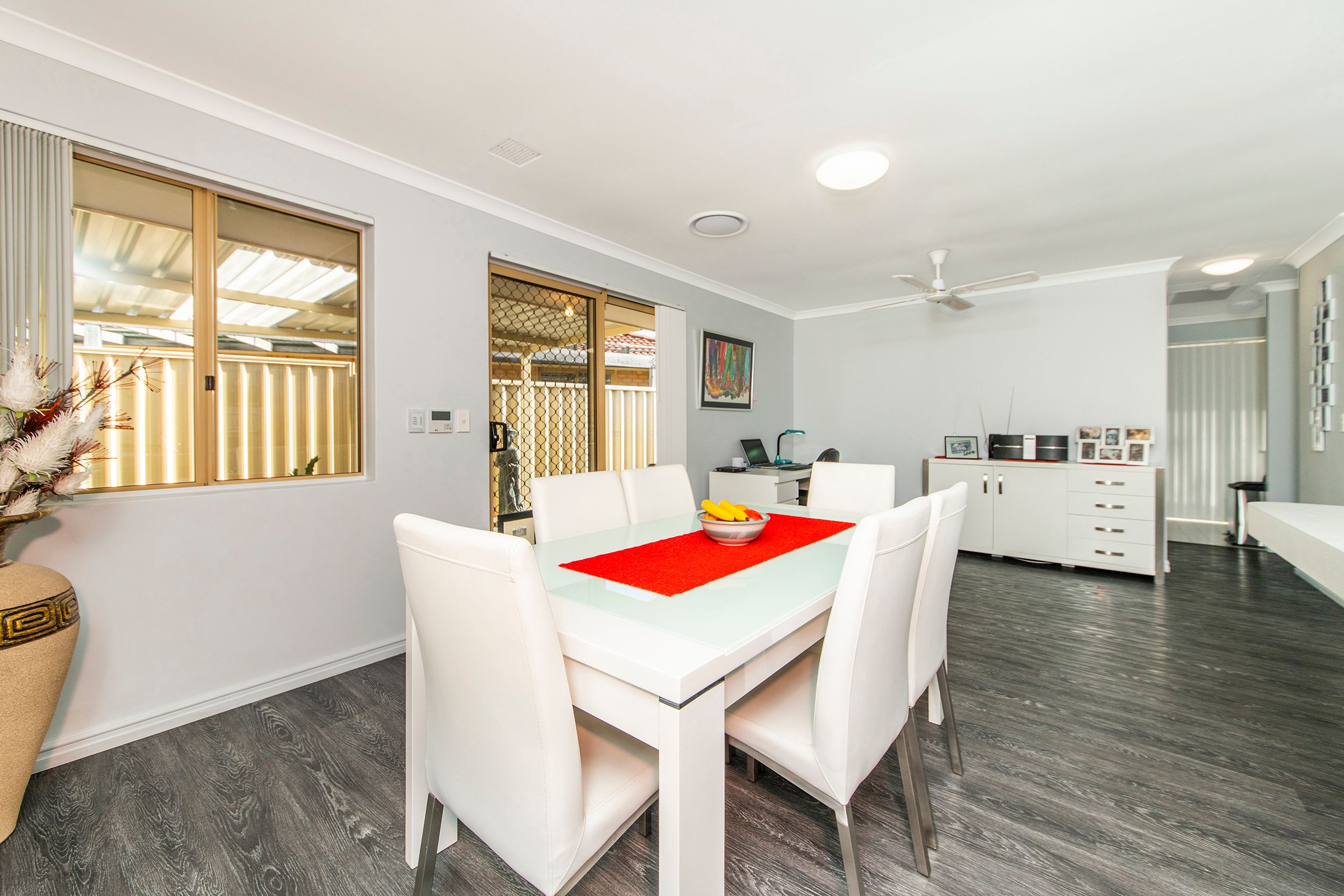 6 Fairway Place, Cooloongup, WA 6168