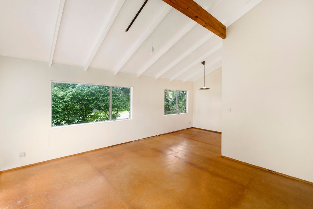6 Gloaming Place, Conifer Grove, Manukau City