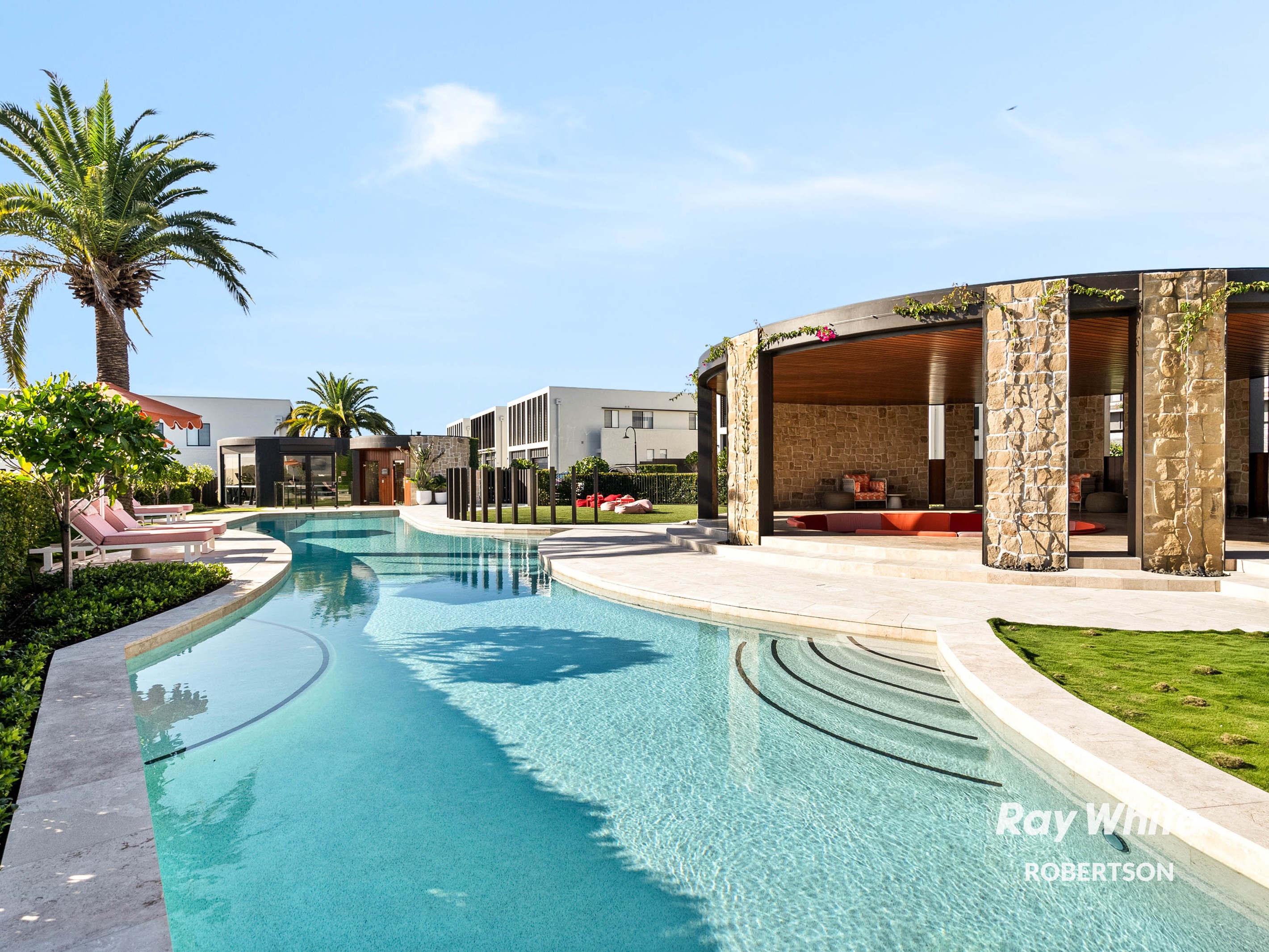 4/100 Champions Crescent, Brookwater, QLD 4300