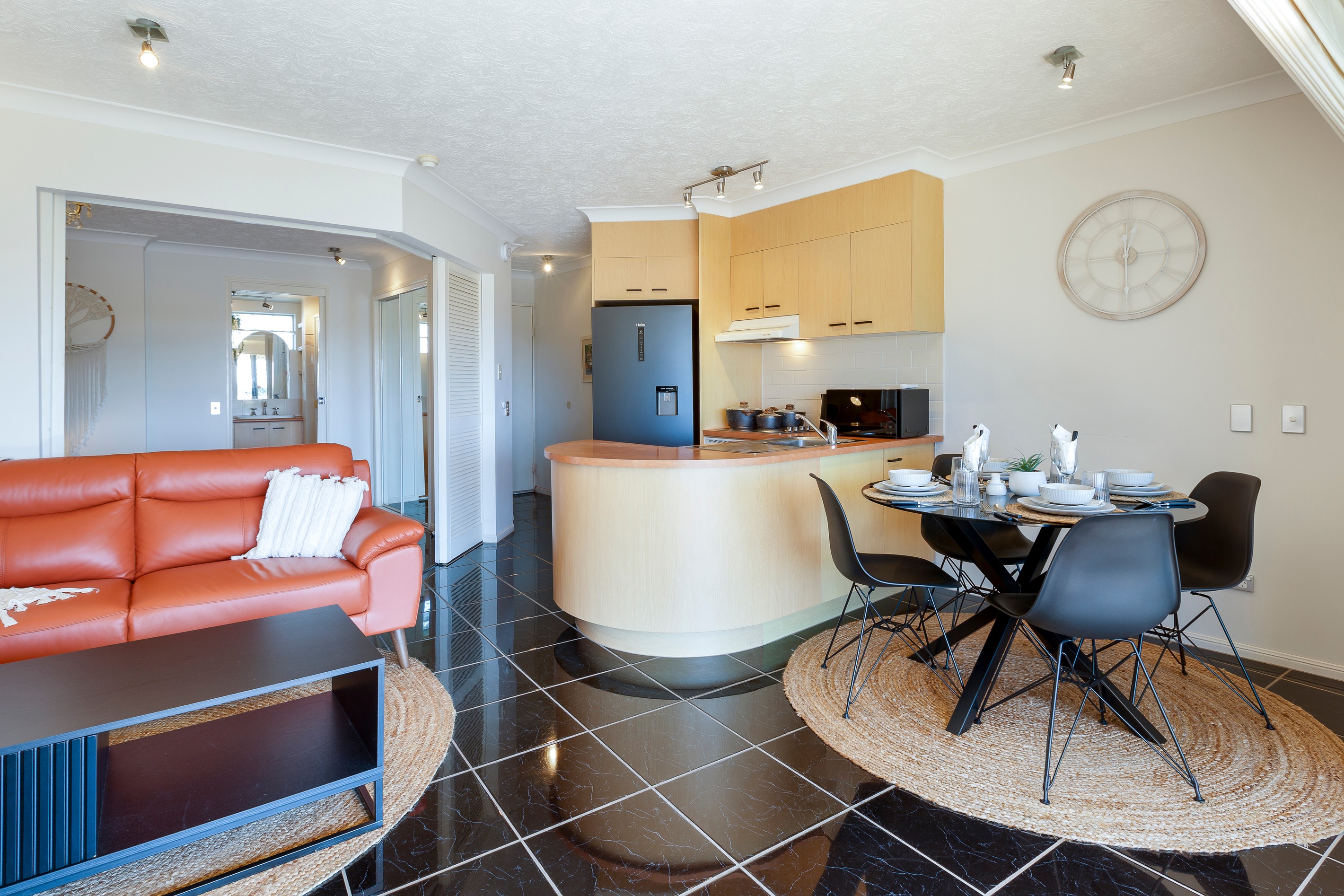 47/106-108 Marine Parade, Southport, QLD 4215