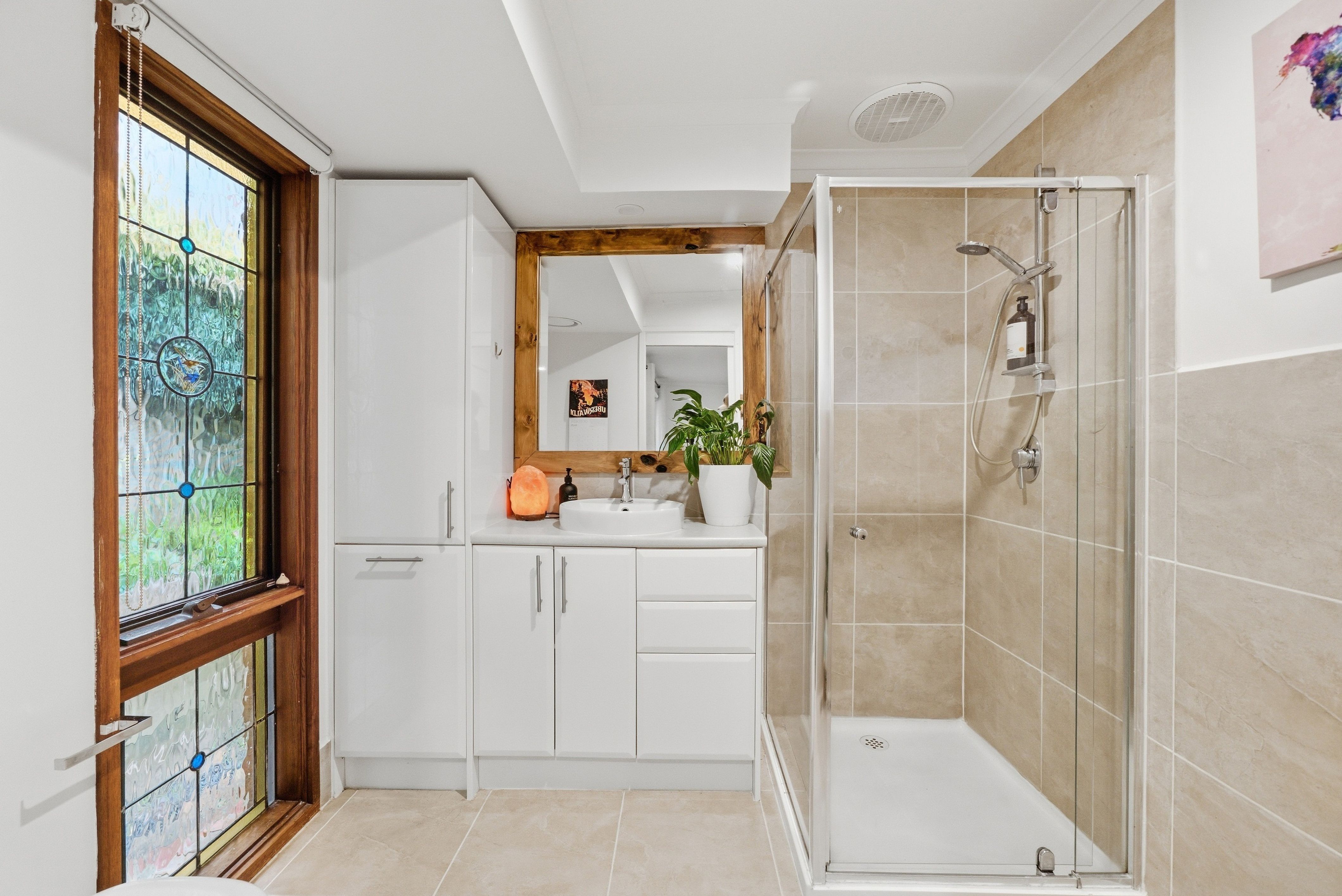 16 Forest Road — photo 8 of 18