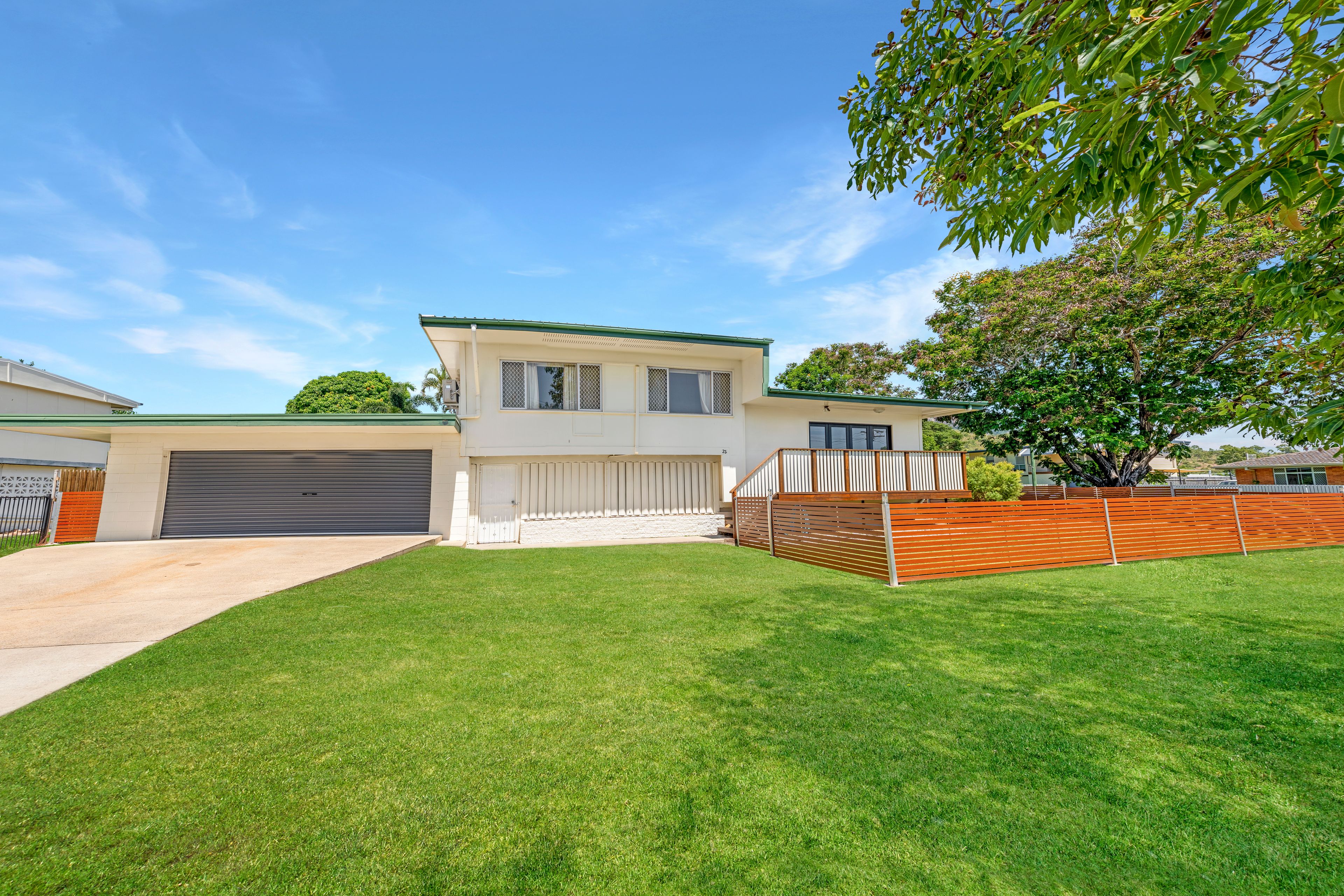 22 Halley Street, Wulguru, QLD 4811