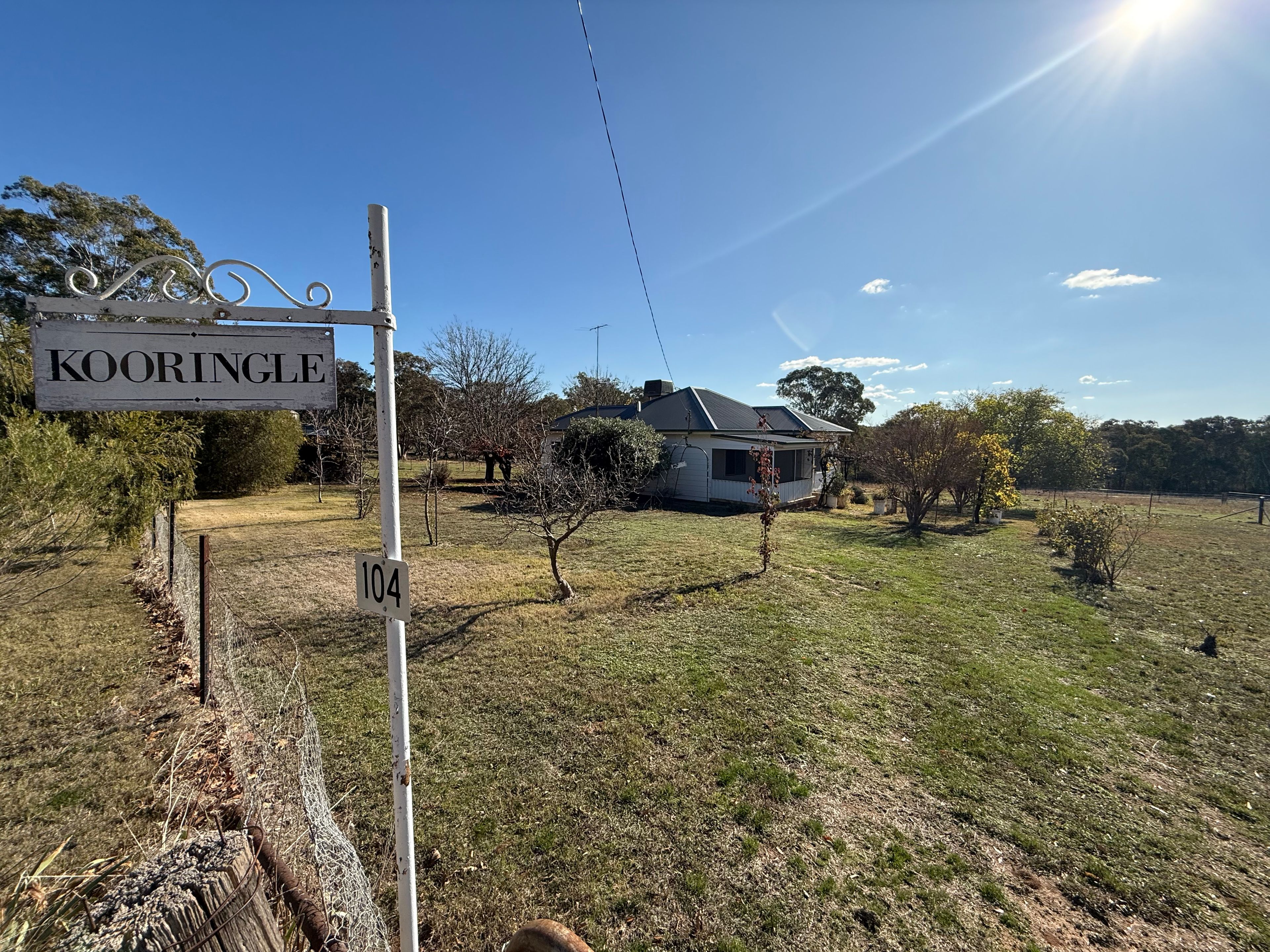 "Kooringle', 104 Wickham Lane, Young, NSW 2594