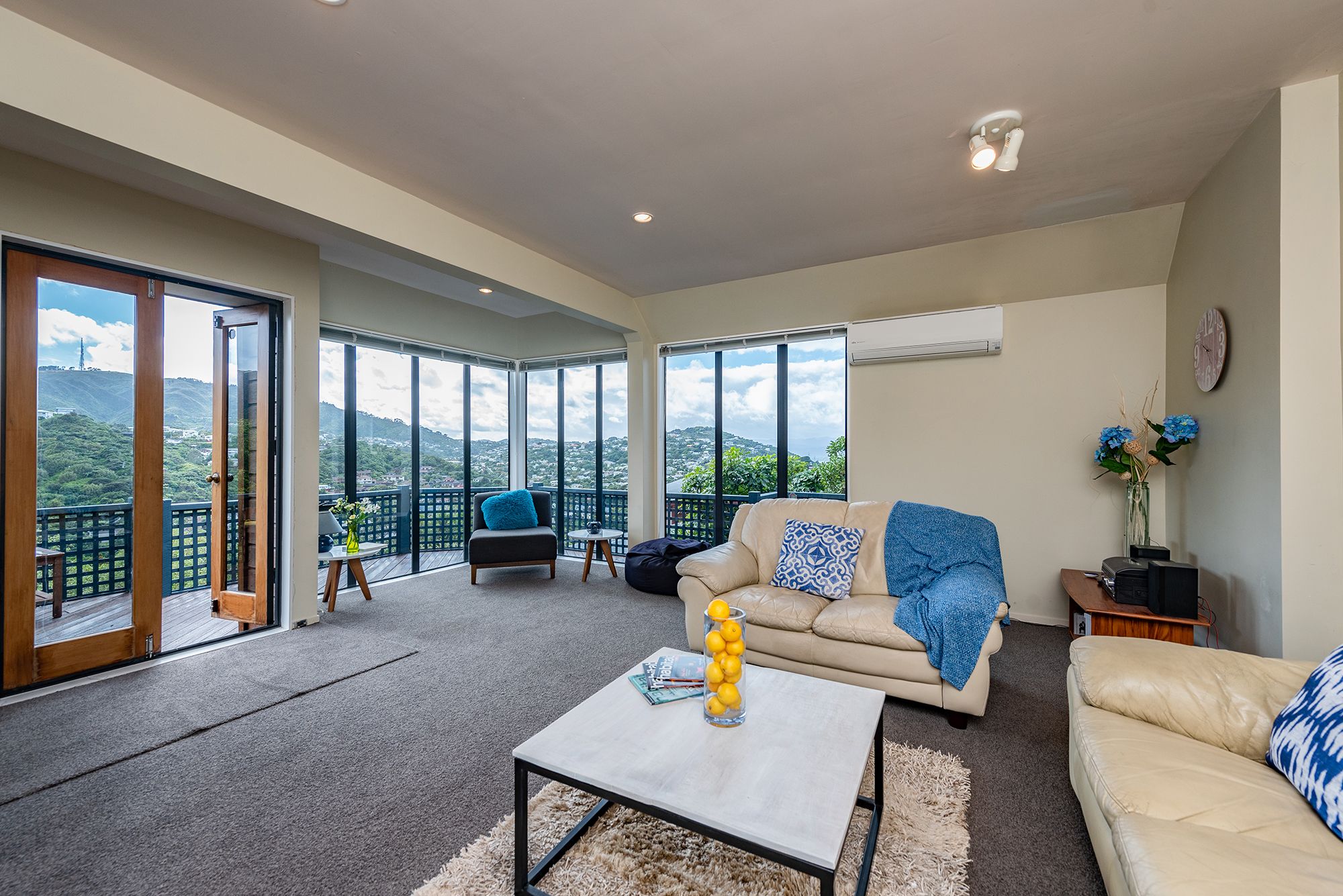 8 Cavalry Close, Crofton Downs, Wellington City