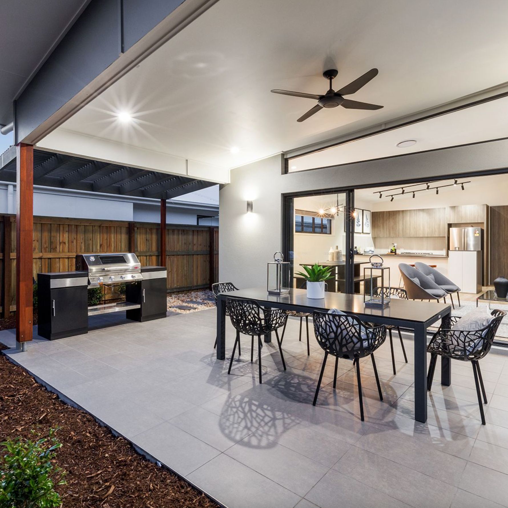 12 Lychee Place , Palmview QLD 4553