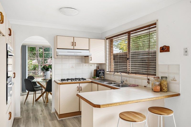 11 Dillon Place, Oakhurst, NSW