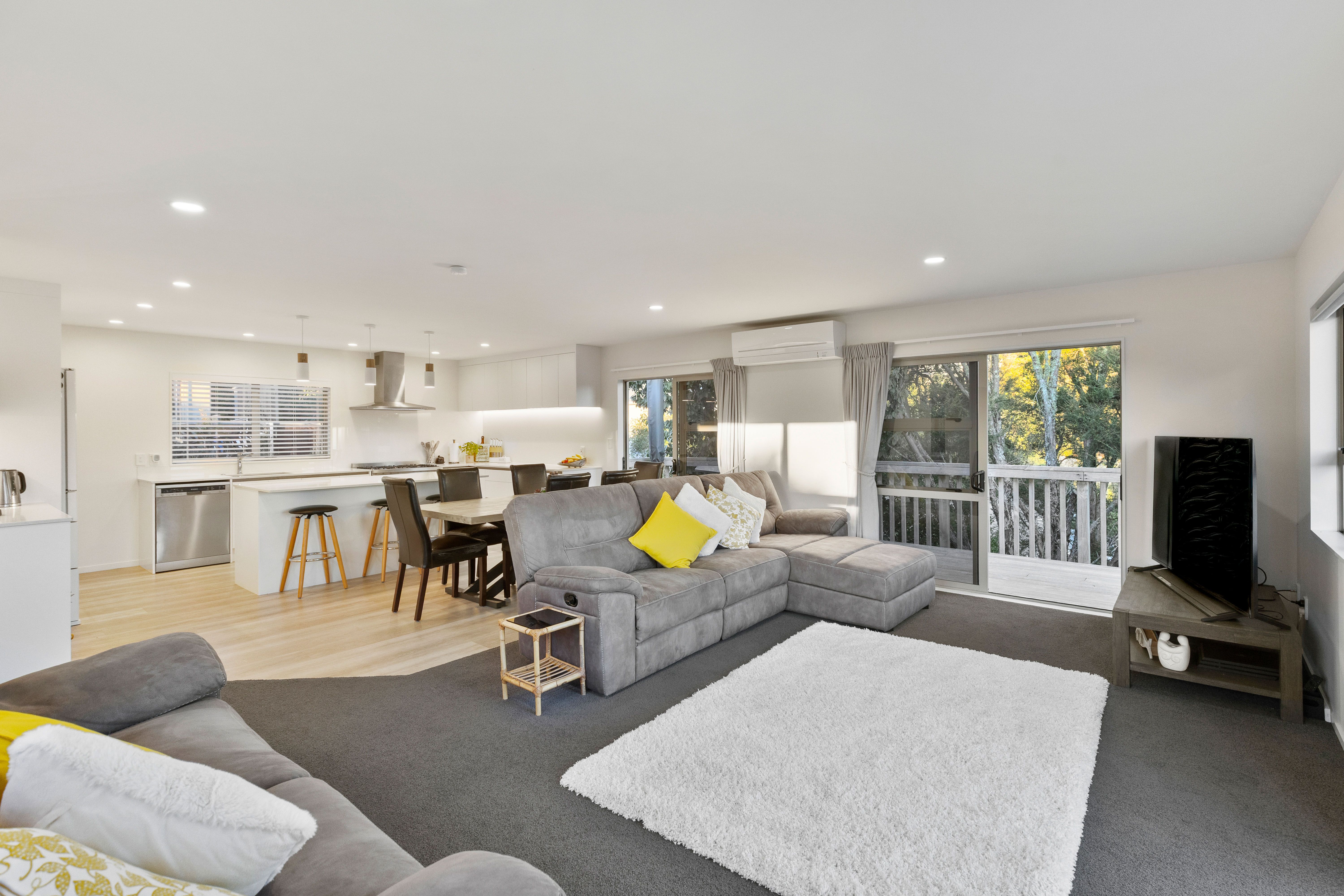 57B Rangeview Road, Sunnyvale, Waitakere City