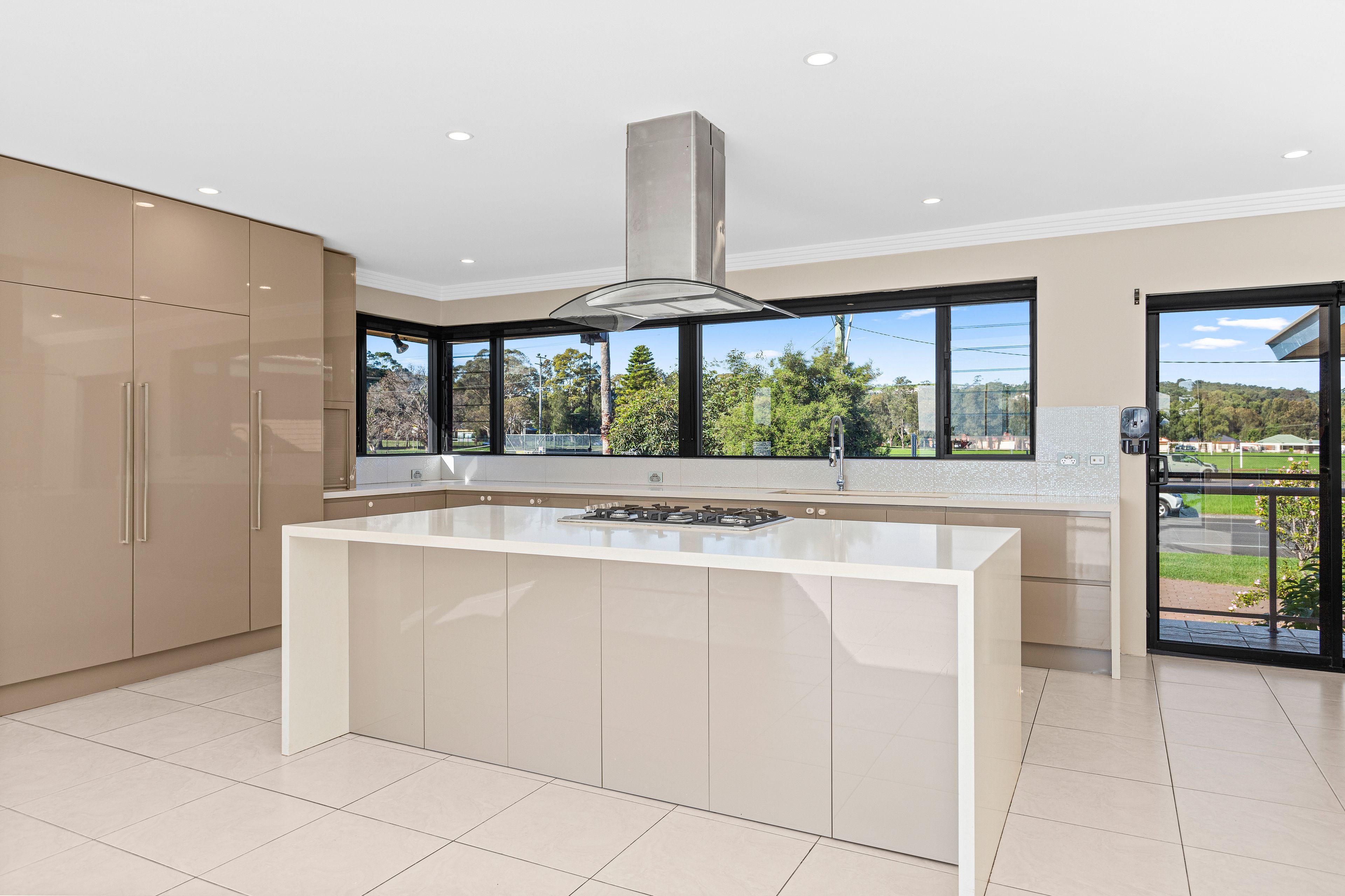 61 The Esplanade, Oak Flats, NSW 2529 Sold House Ray White