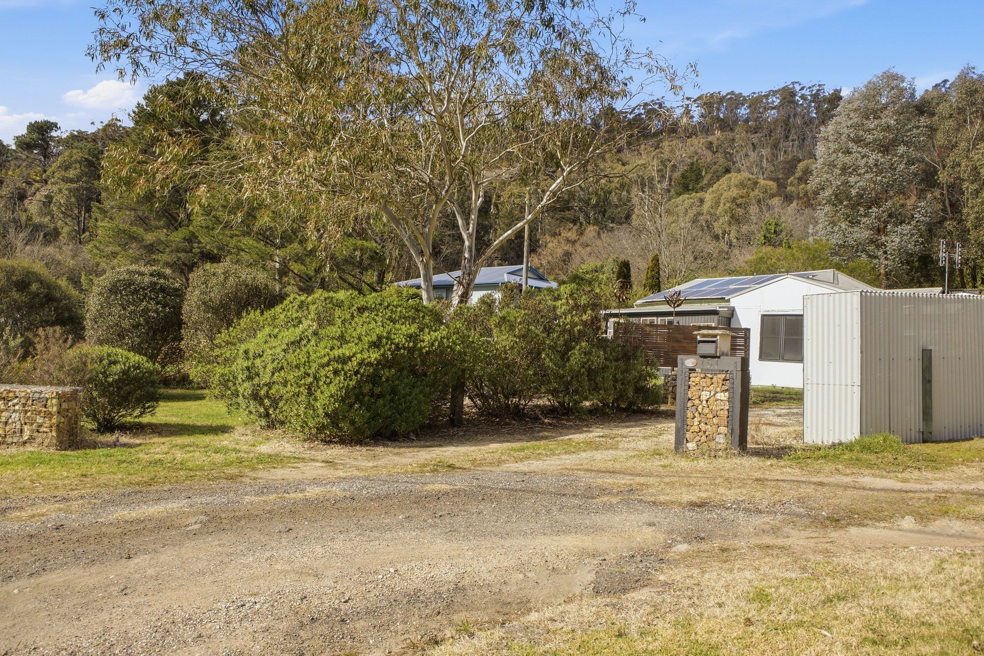 151 Chifley Road — photo 14 of 20