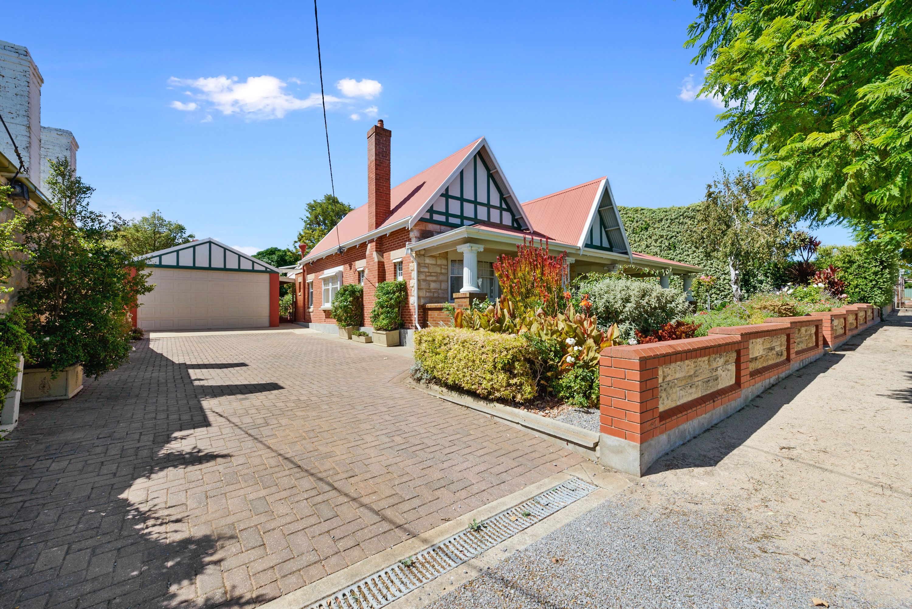 27 Samuel Street, Maitland, SA 5573