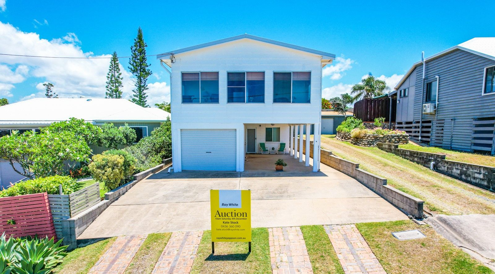 8 The Esplanade, Cooee Bay, QLD 4703