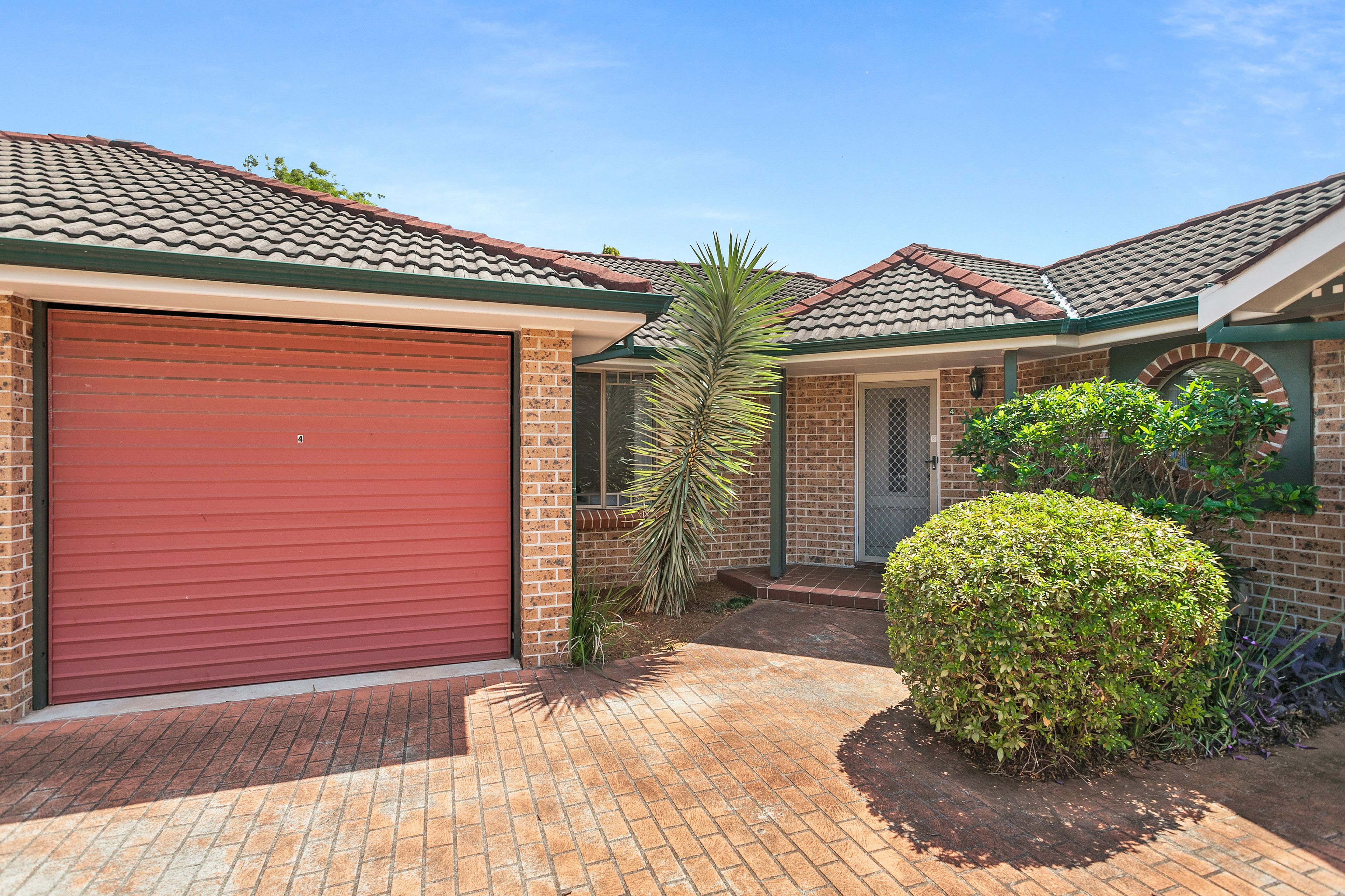 26 Park Street, Peakhurst NSW 2210