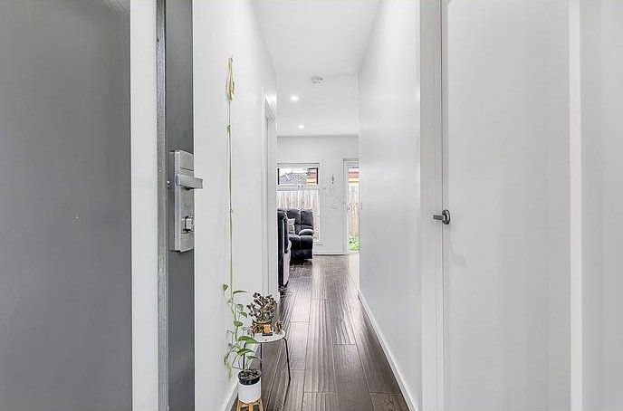 4/23 Railway Avenue, Laverton, VIC 3028