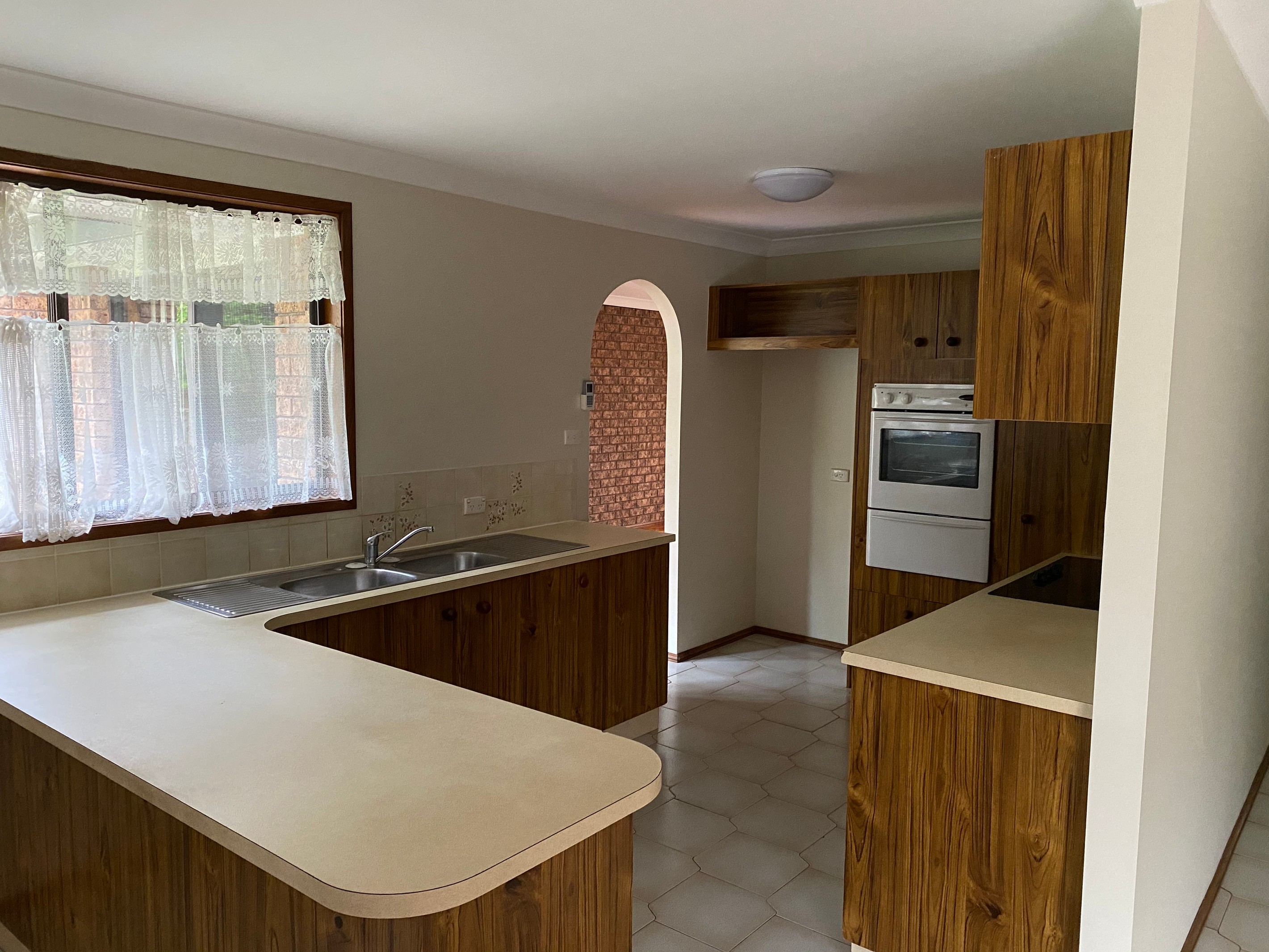 15 Janita Place, Bossley Park, NSW 2176