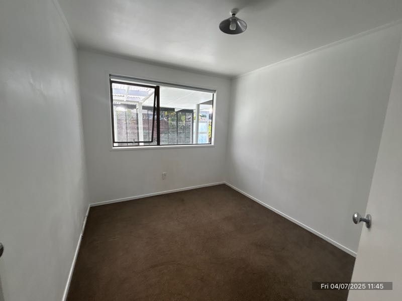 21 Fitzherbert Avenue, West Harbour, Waitakere City