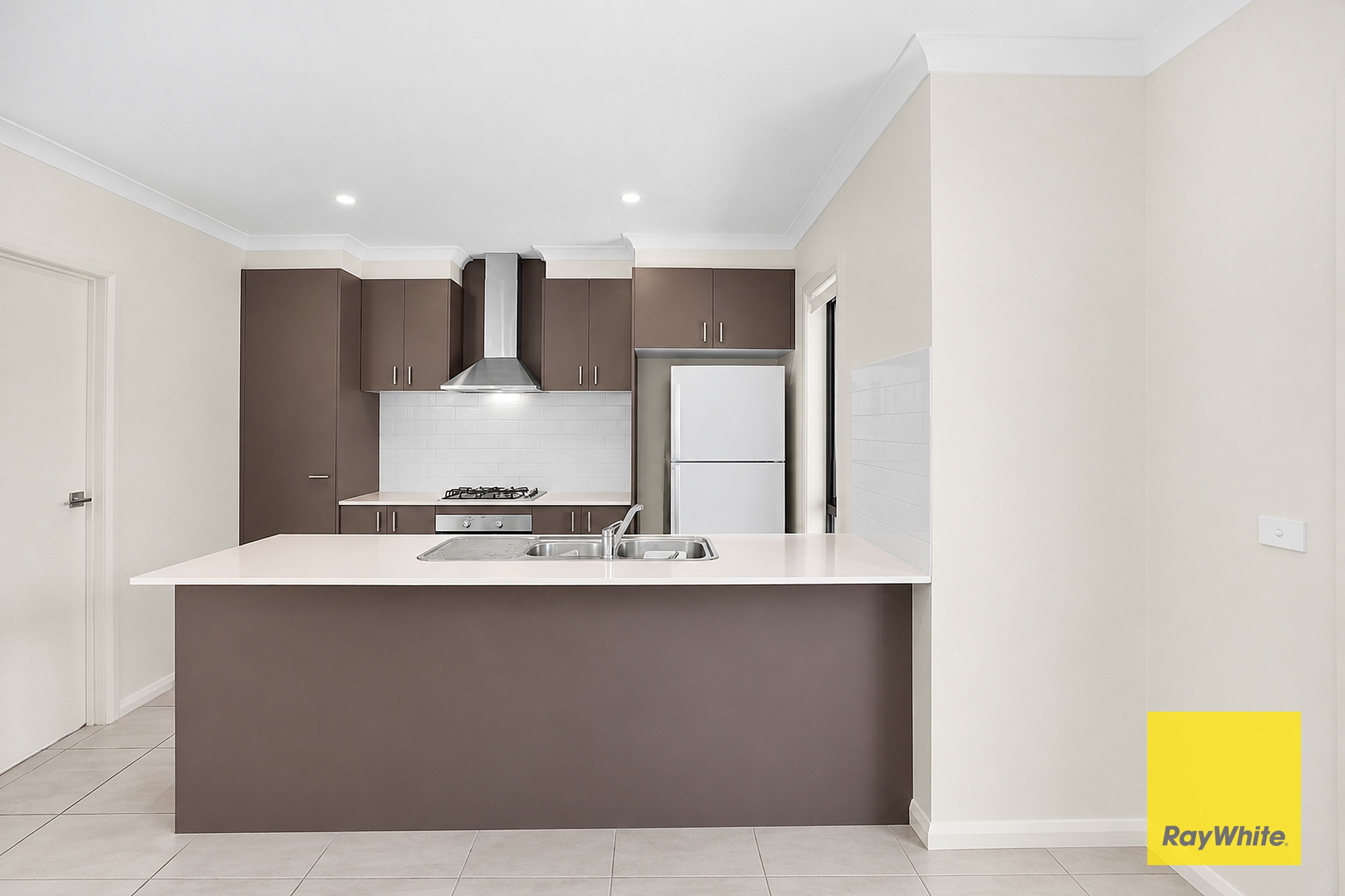 5 Hyams Way — photo 10 of 16