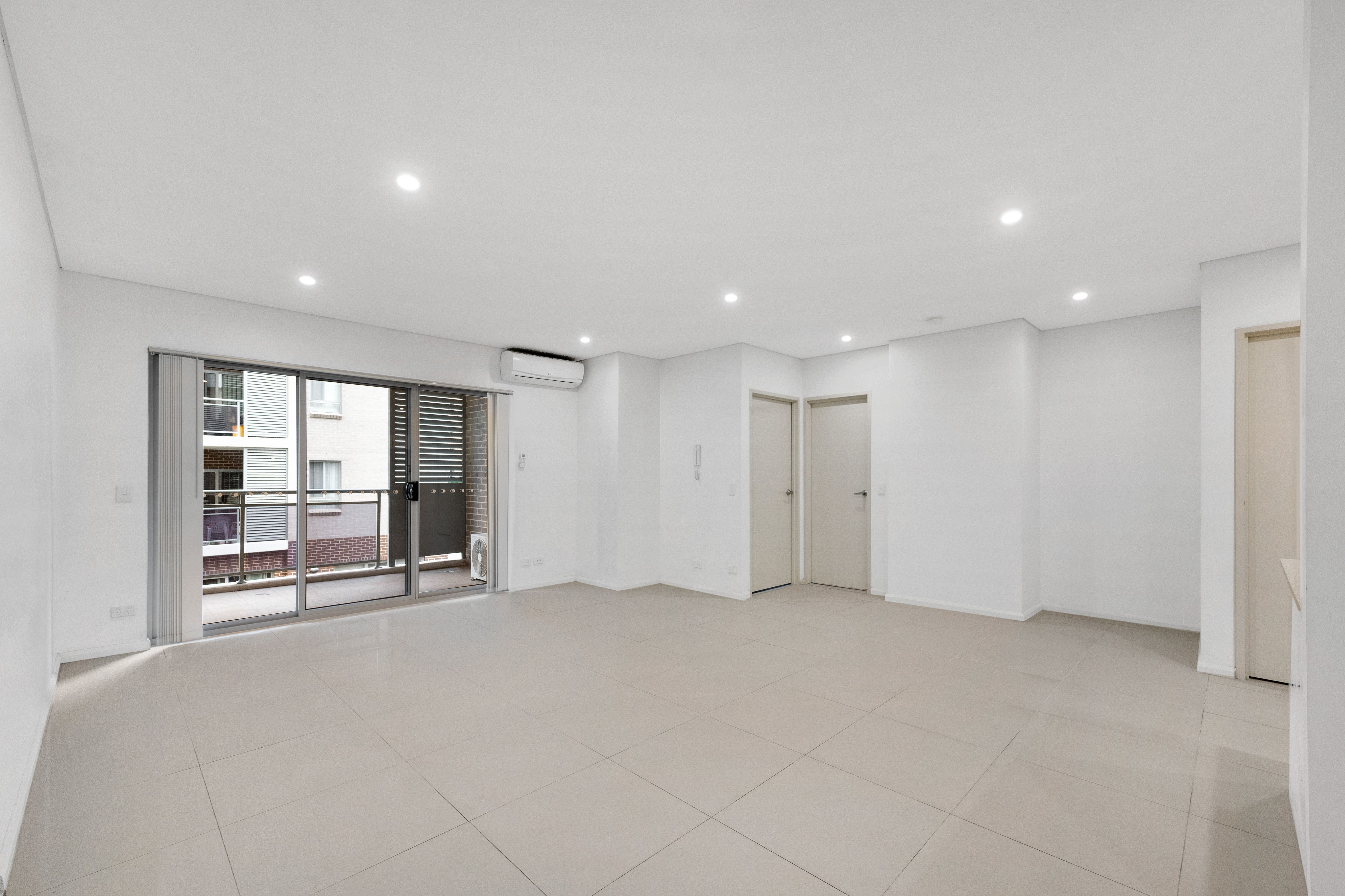 13/2-4 George Street, Warwick Farm, NSW 2170