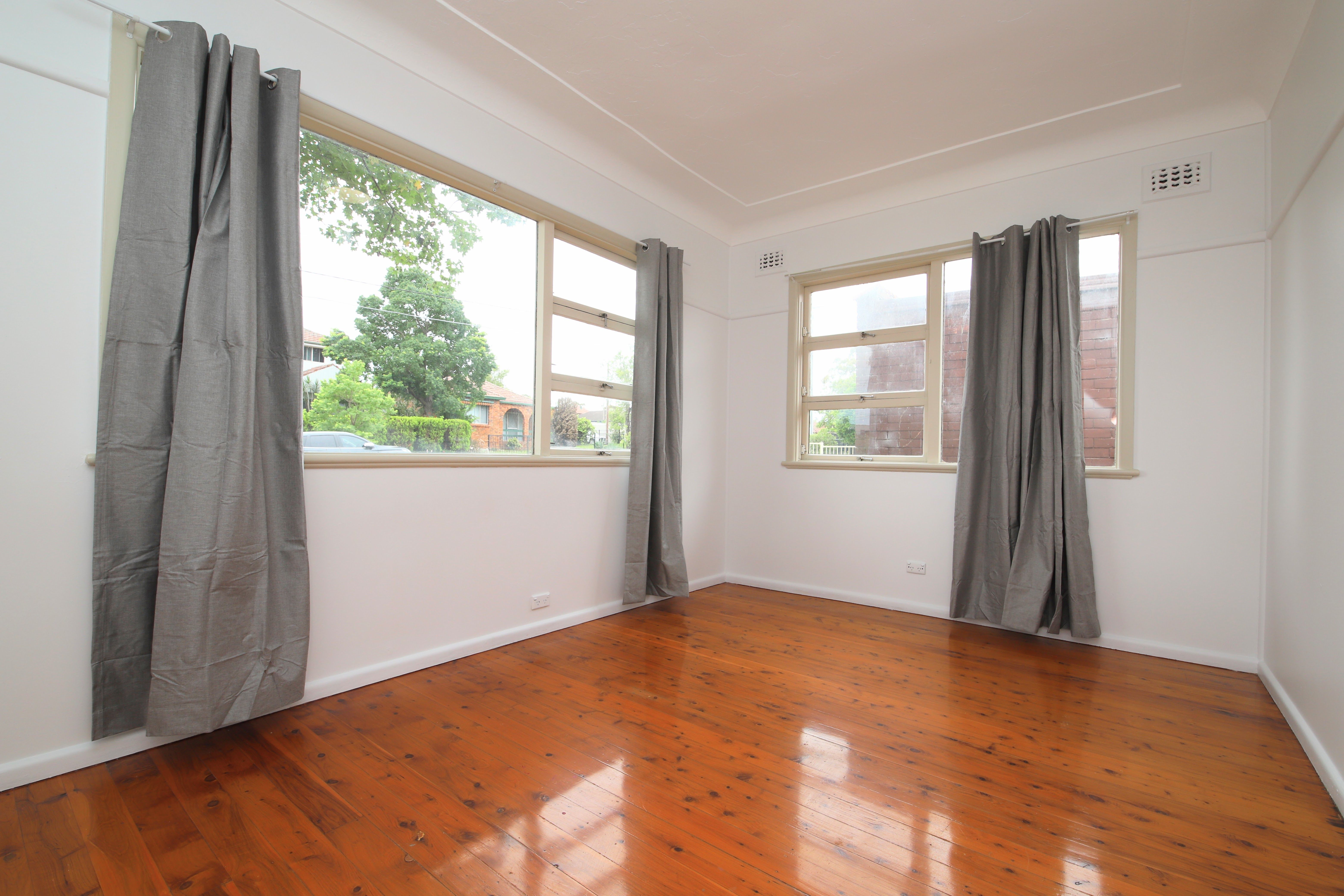 6 Moss Street, Chester Hill, NSW 2162
