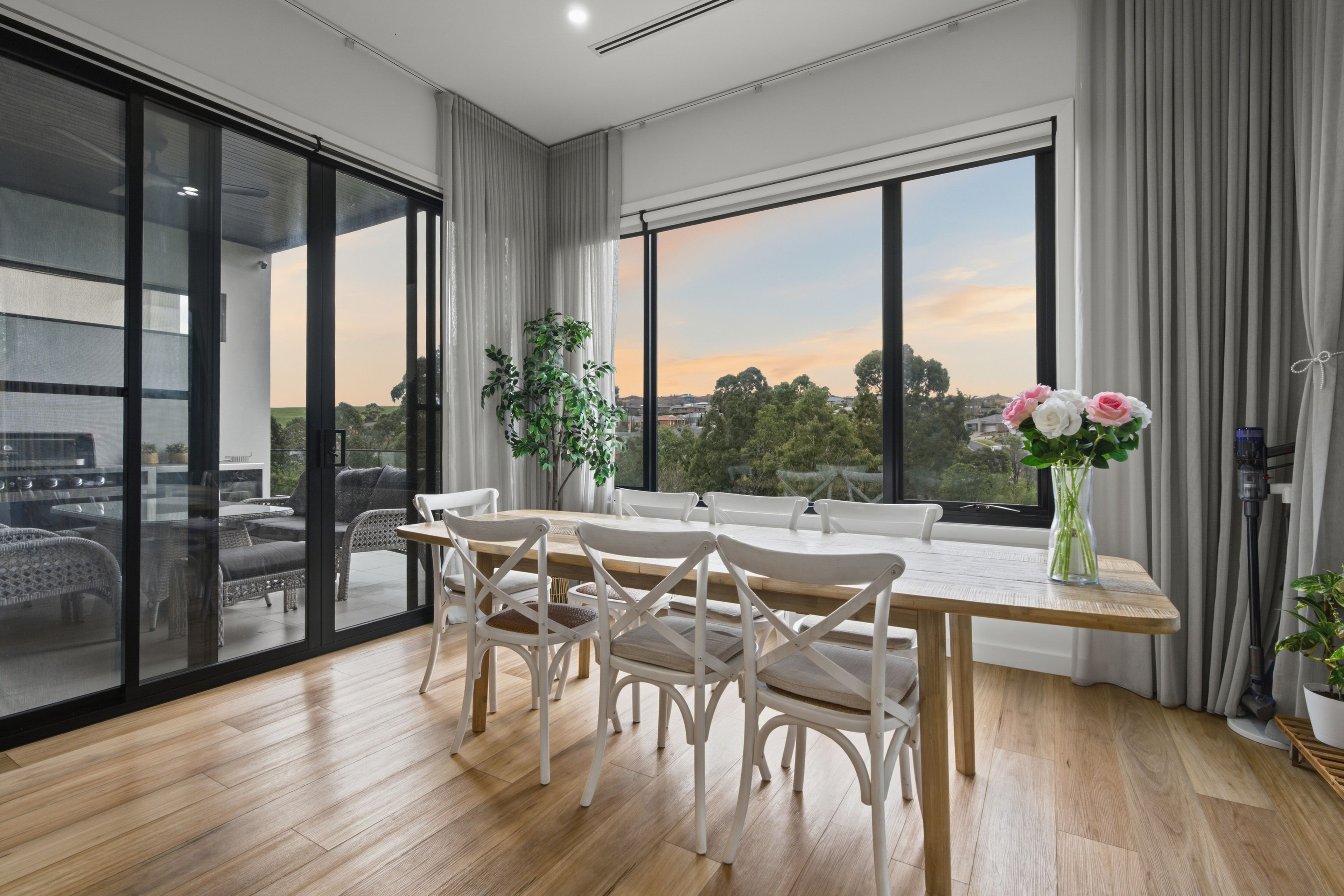 22 Linlithgow Way — photo 5 of 18