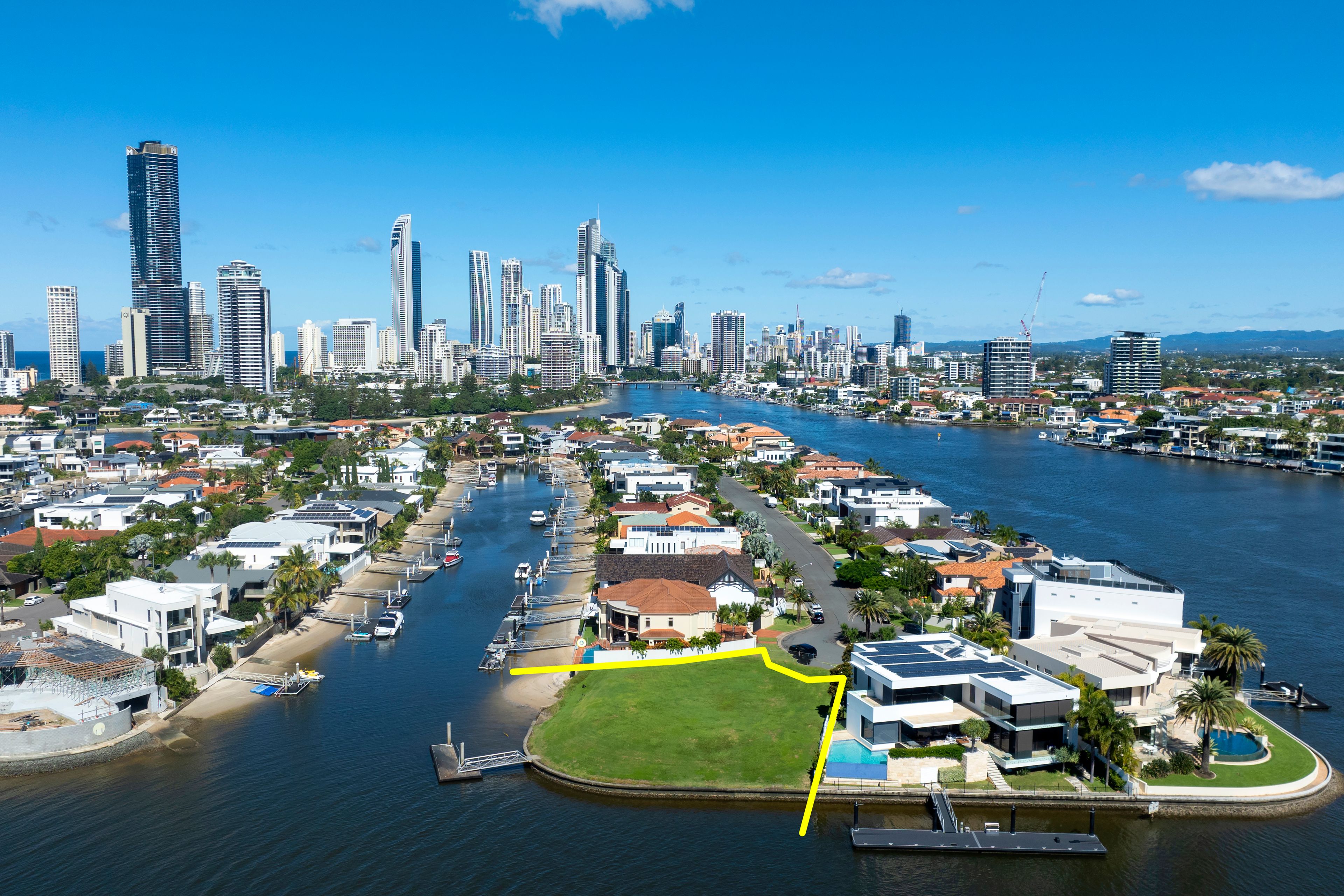 85 Admiralty Drive, SURFERS PARADISE QLD 4217