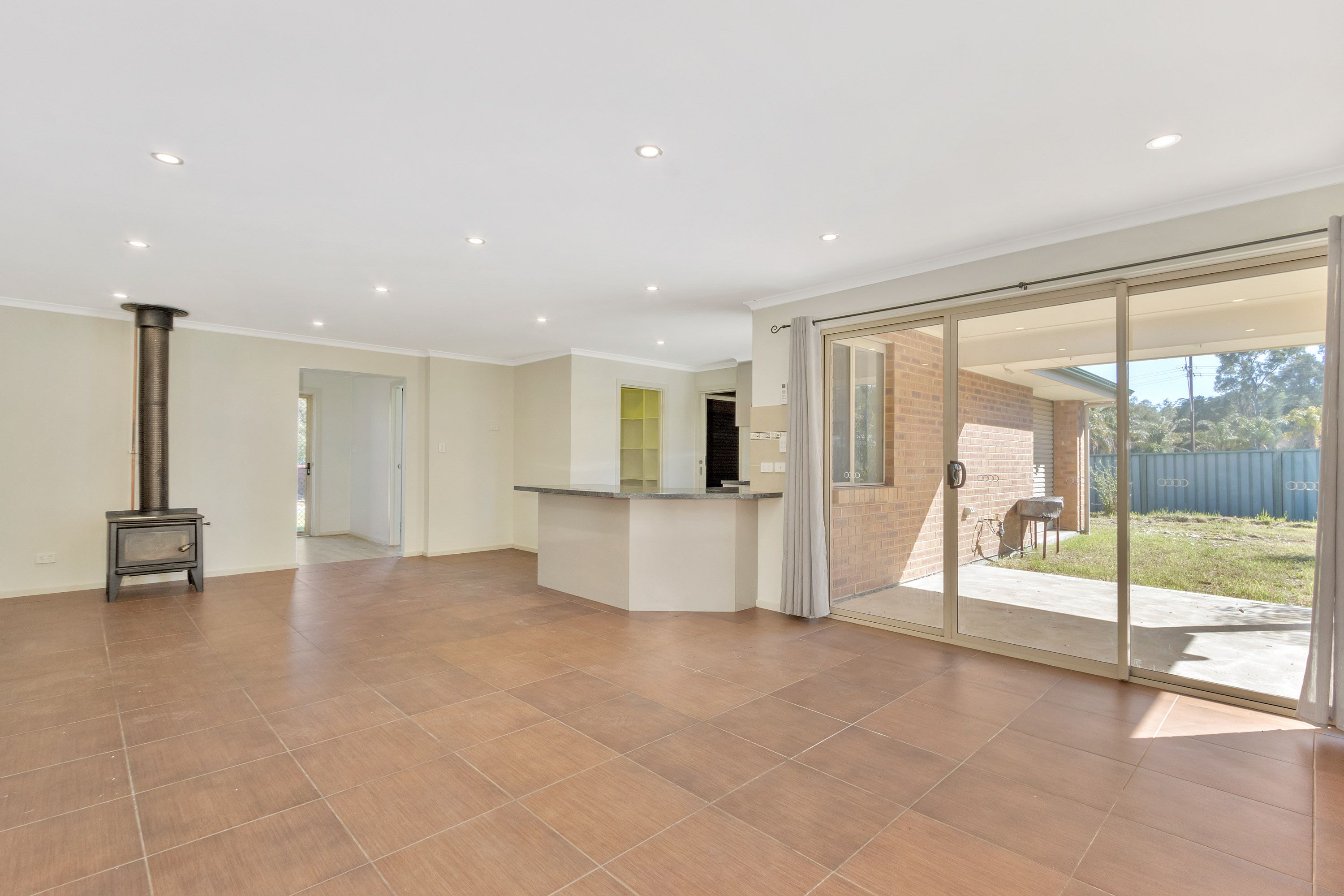 62 Carlisle Street — photo 3 of 20