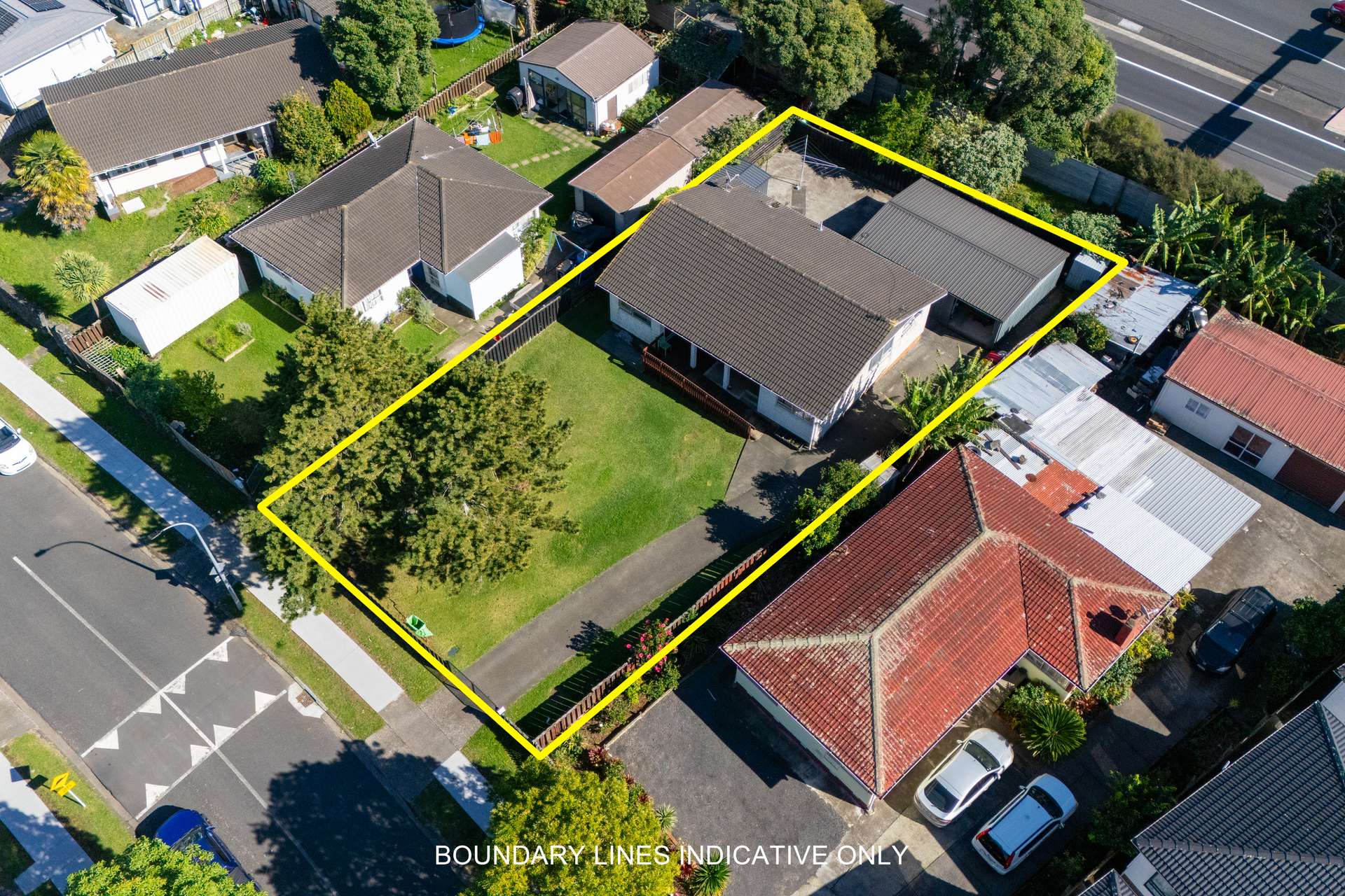 21 Staverton Crescent photo 4