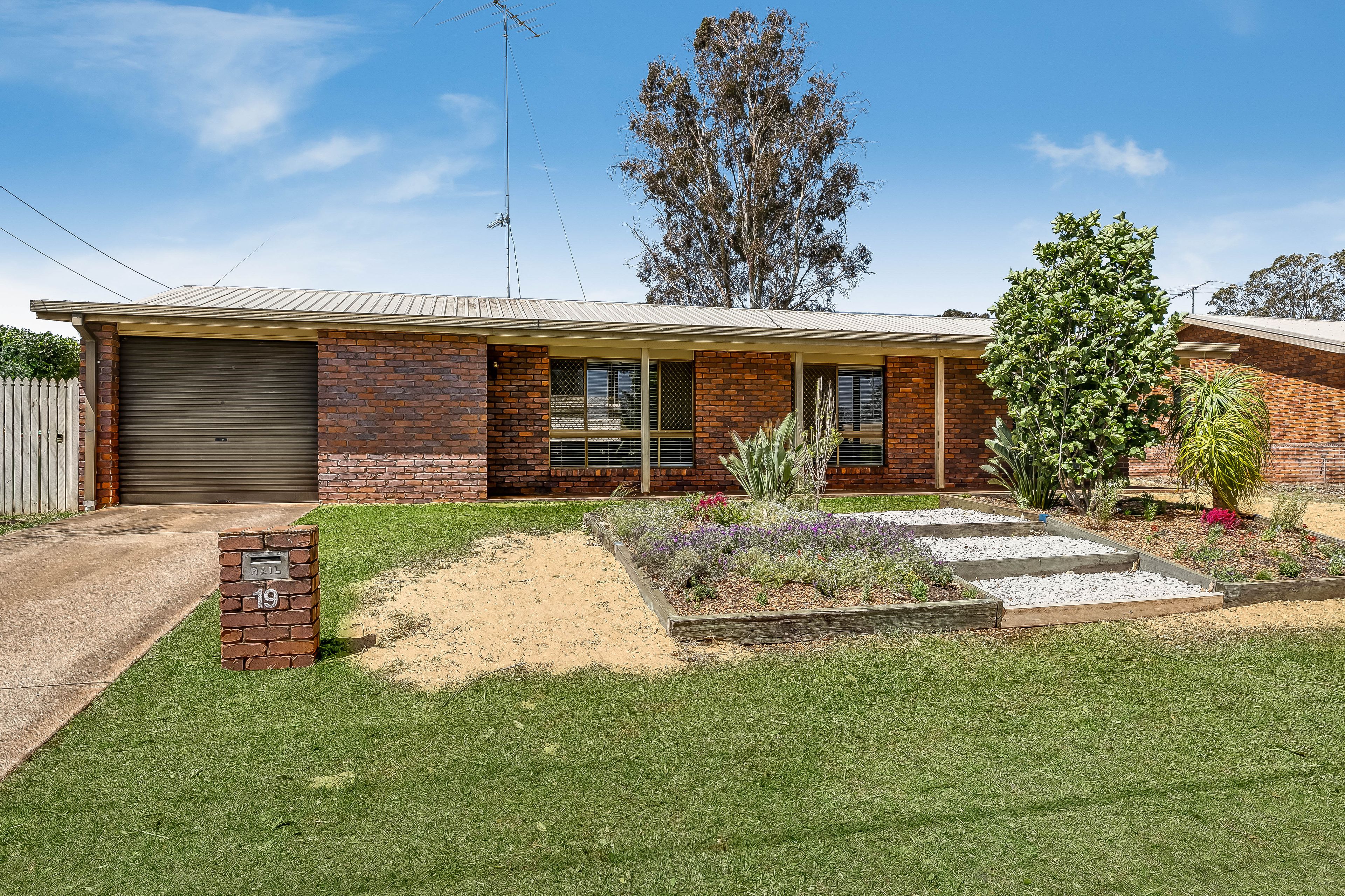 19 Bamboo Court, Darling Heights QLD 4350