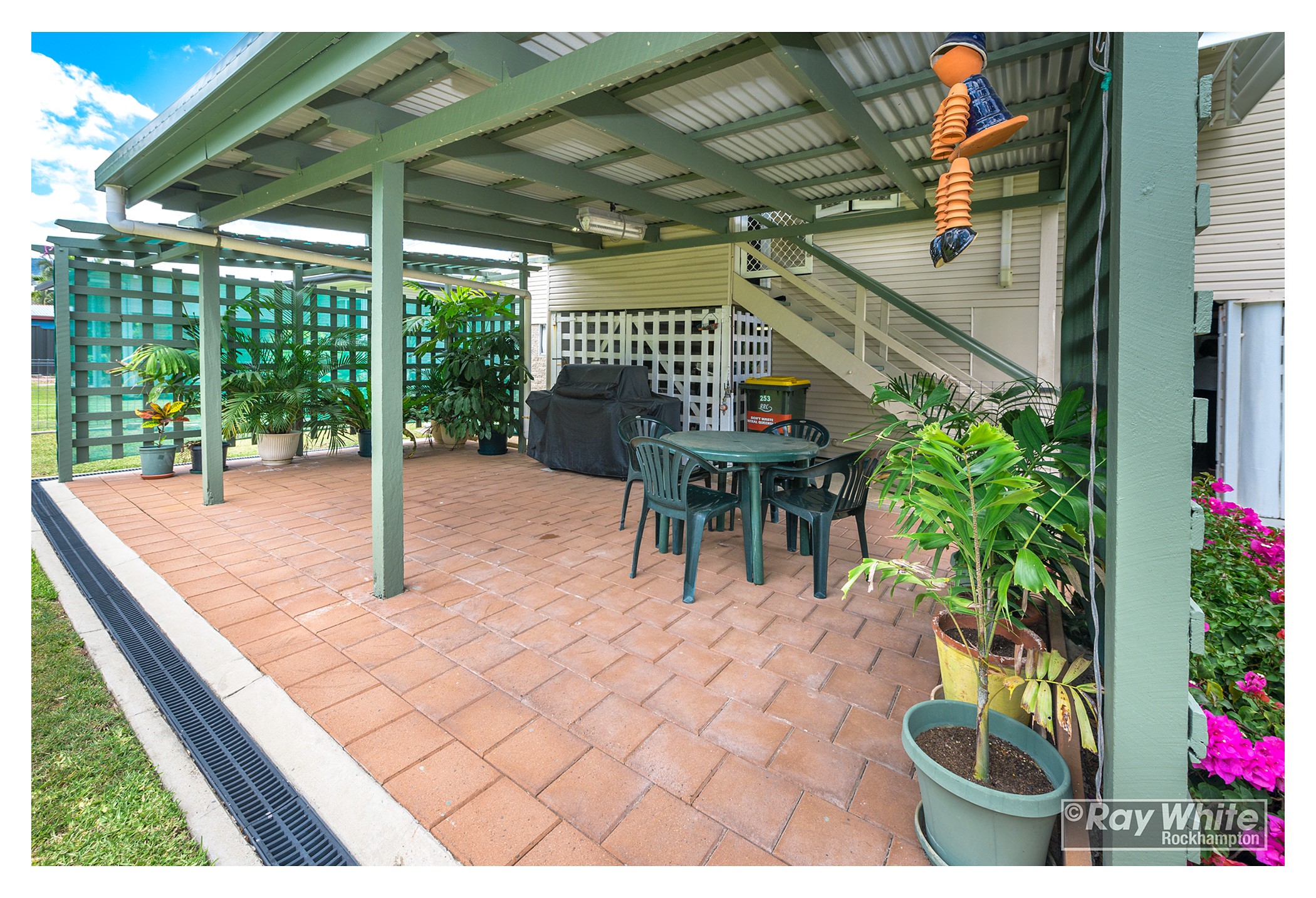 253 Rockonia Road, Koongal, QLD 4701